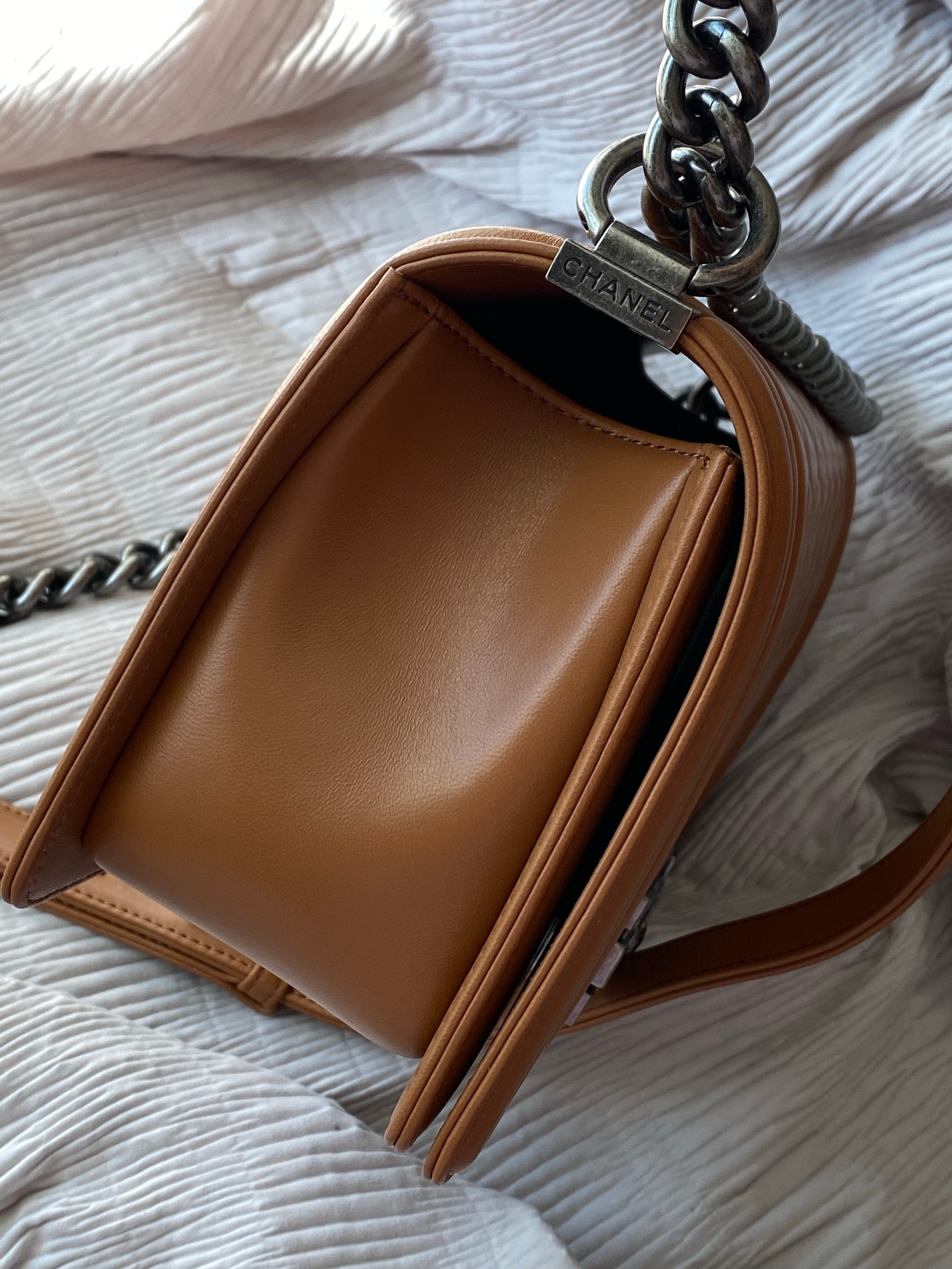 [TOP] CHANEL Boy Bag Quilted Medium 25cm - Brown & SHW