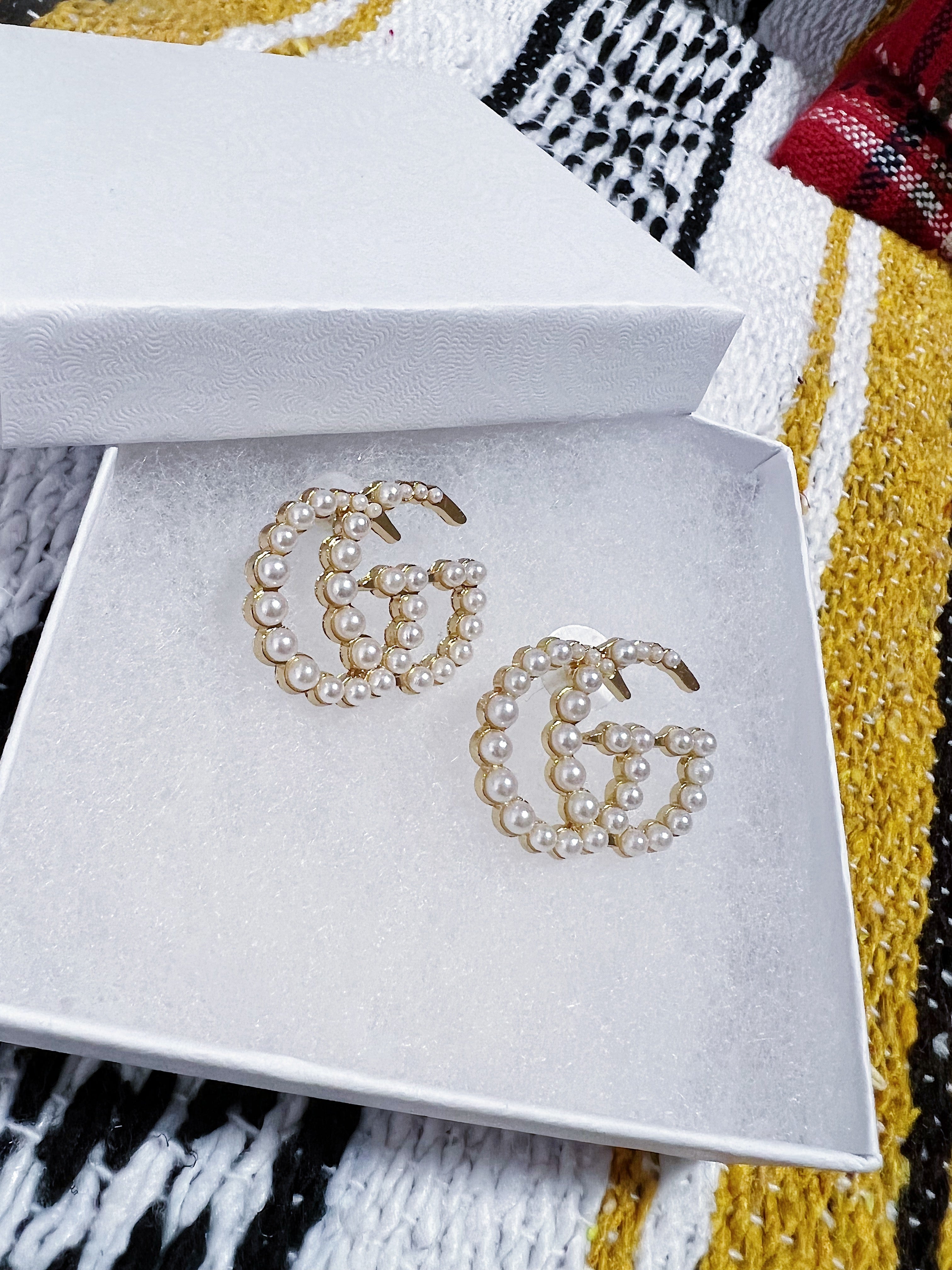 [TOP] GUCCI Stud Pearl Earrings