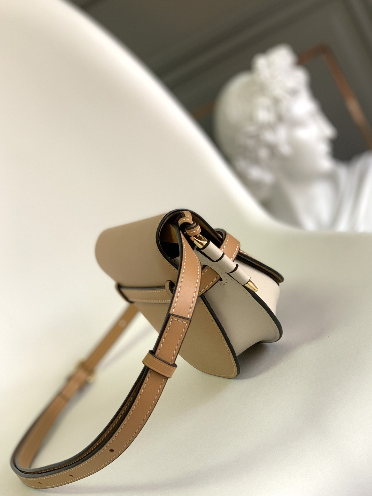 [TOP] LOEWE Mini Gate Bag 15x12.5x8cm - Amber