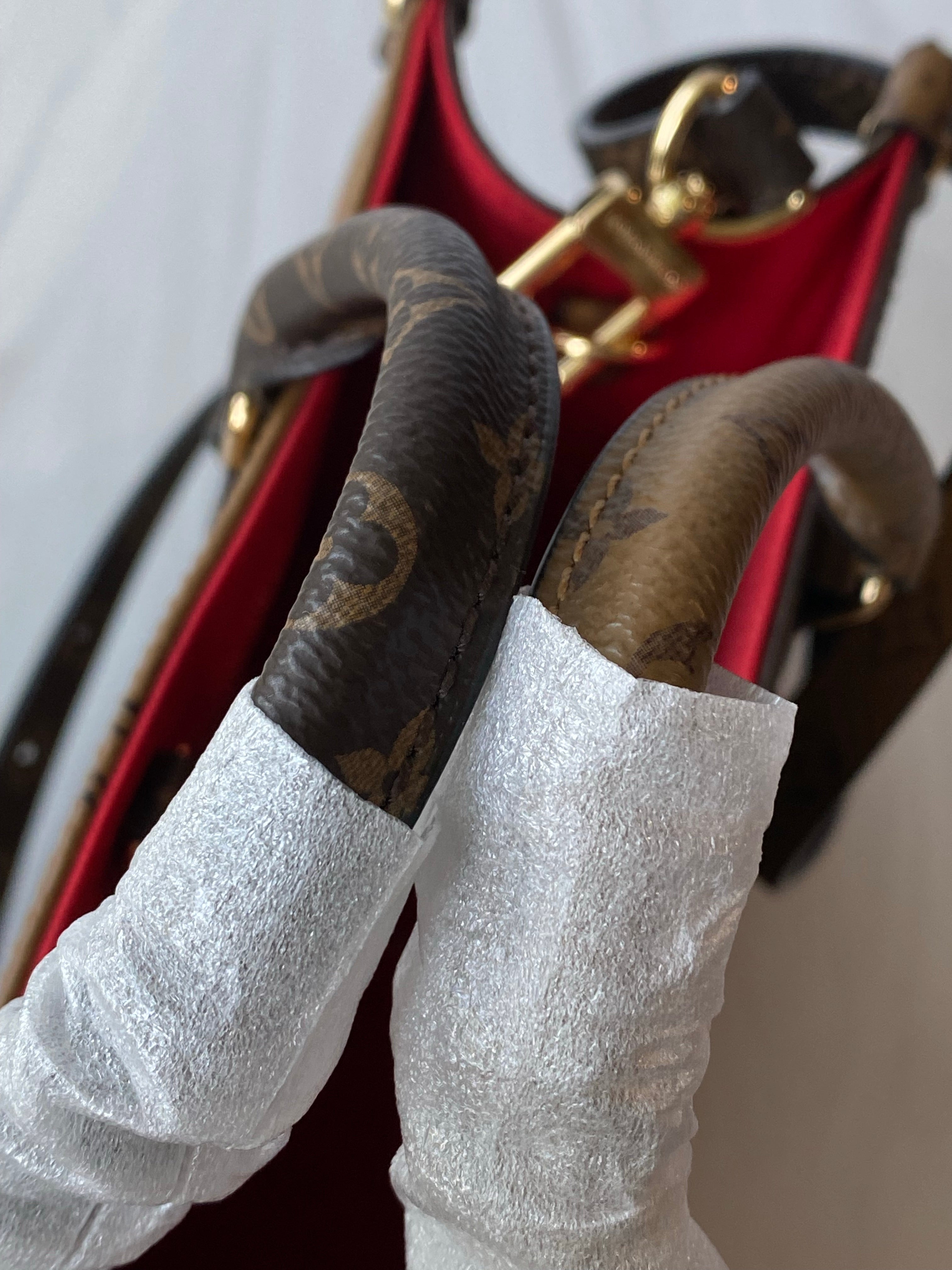 [TOP] Louis Vuitton LV £V Reverse Monogram On The Go PM 25X19X11.5cm-Brown