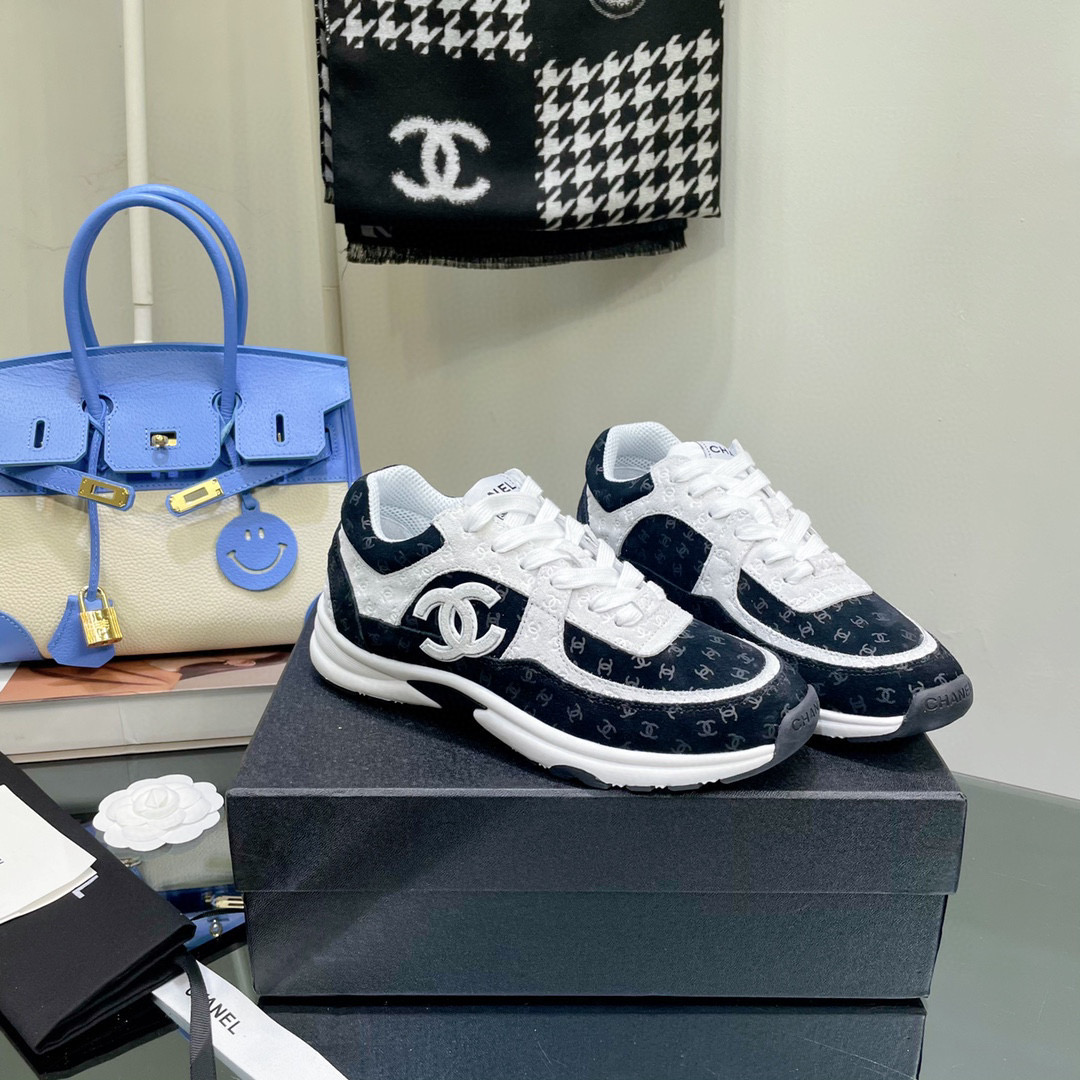 [TOP] CHANEL Two Tone Sneaker - 8 Clolours