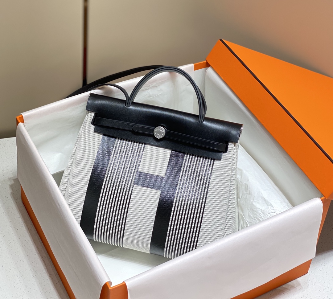 [TOP] HERMES Herbag Zip Panda Color Handbag 31cm