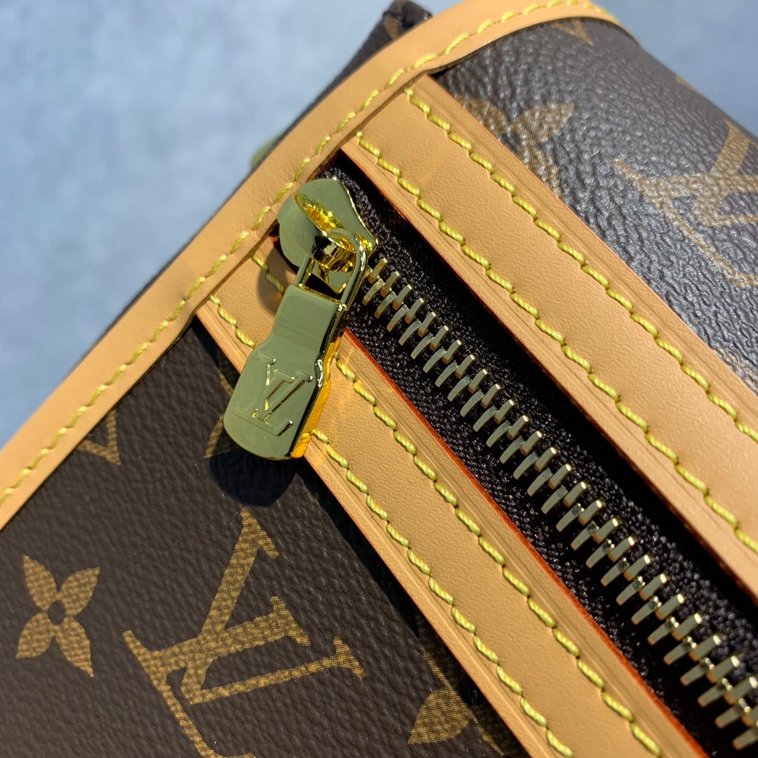 [TOP] Louis Vuitton LV L*V Messenger Boss Fall PM Cross Body Shoulder Bag