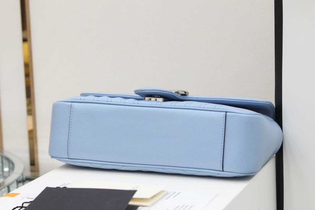 [TOP] GUCCI G*G Marmont Matelasse Bag Small 26cm - Light Blue w SHW
