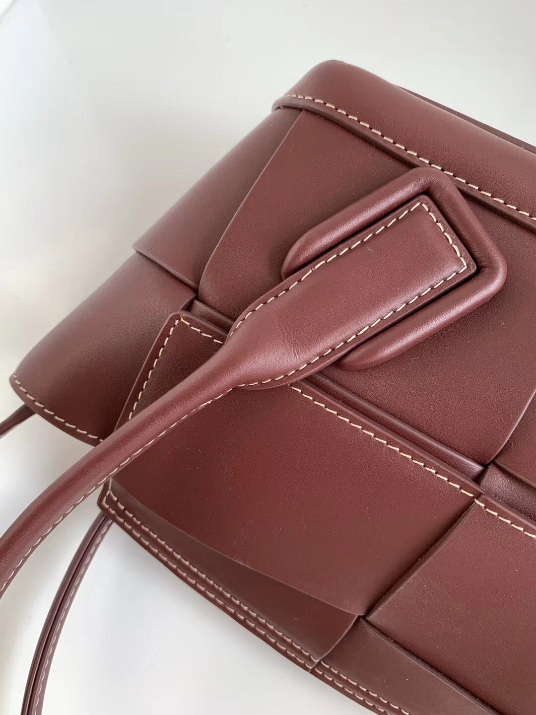 [TOP] Bottega Veneta BV Mini Arco 29 Leather Bag - Grape