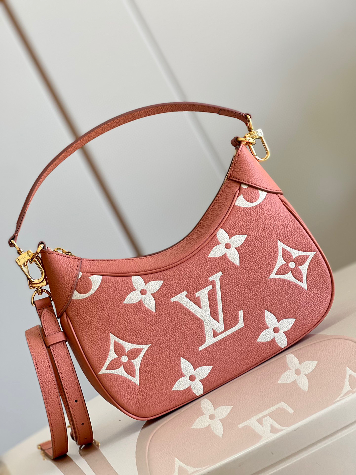 [TOP] Louis Vuitton LV Bagatelle Bag Monogram Empreinte - Pink