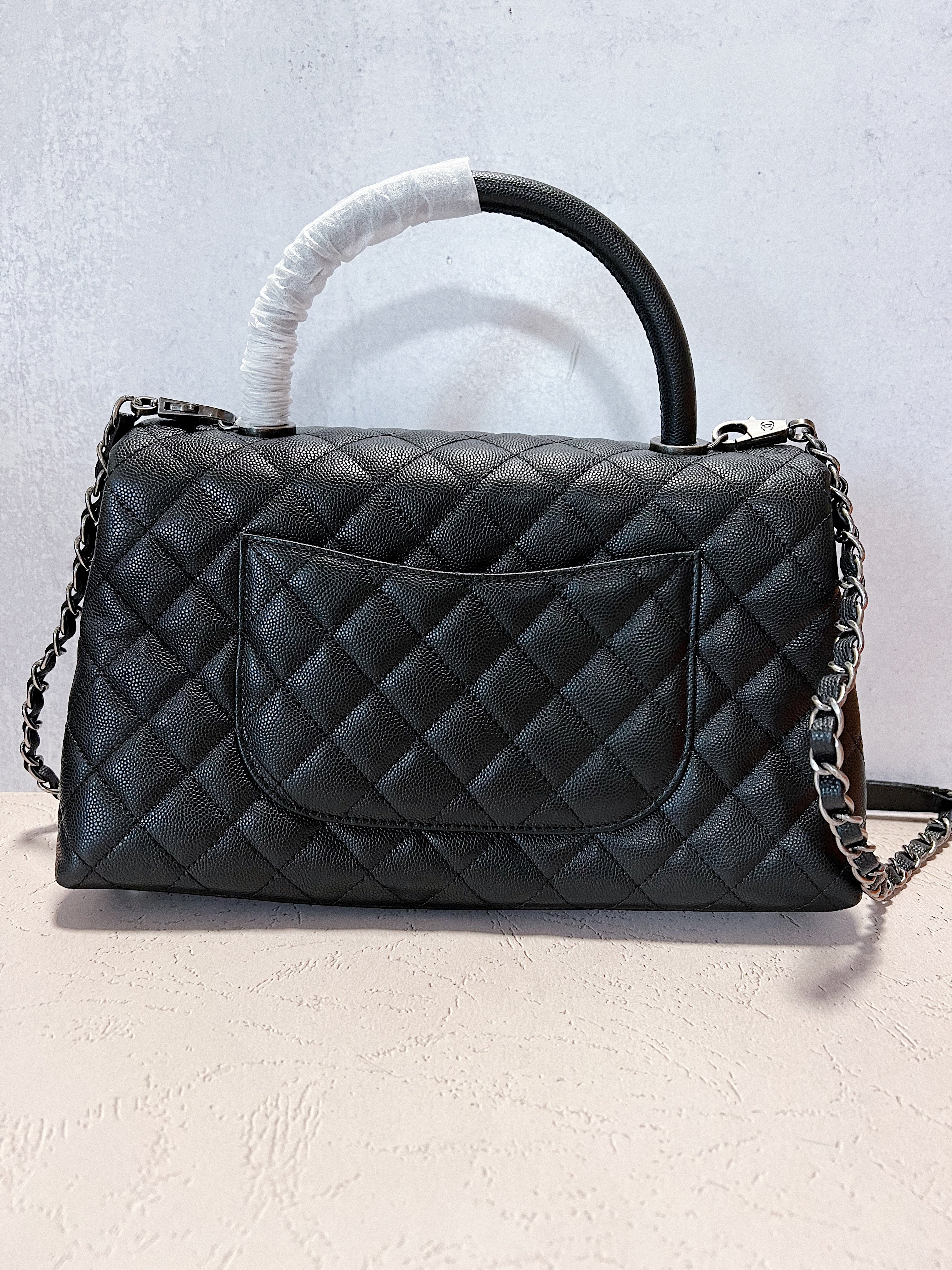 [TOP] CHANEL Coco Top Handle Caviar Bag 18x29X12CM - Black & SHW