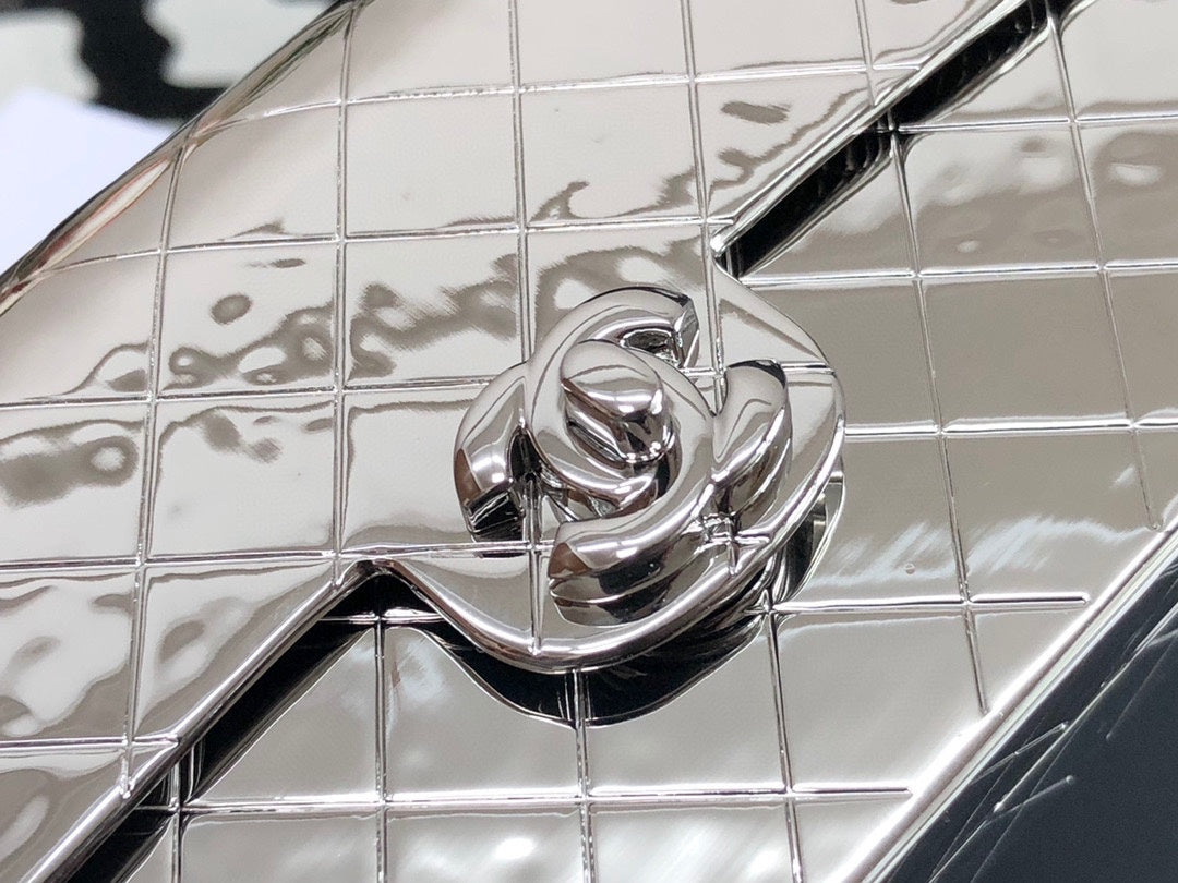 [TOP] CHANEL Evening Bag Metal  Mini 12x7x5cm - Silver