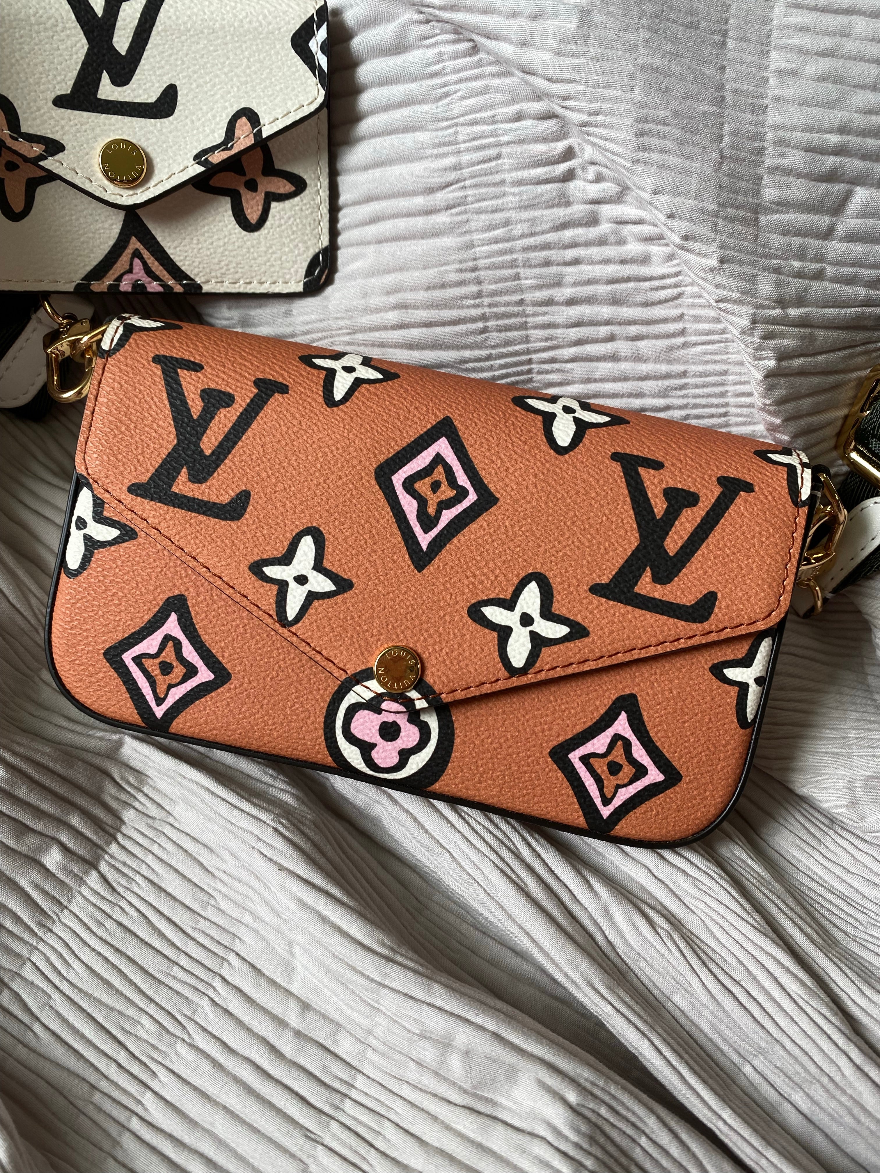 [TOP] Louis Vuitton LV  Wild At Heart Multi Pochette 21X12X3cm-Orange and White
