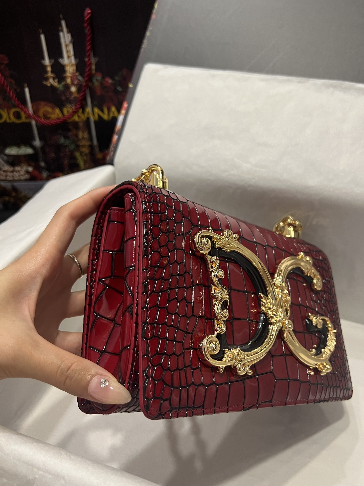 [TOP] Dolce & Gabbana D&G Crocodile-print Calfskin DG Girls Bag 21*4*15 - Red