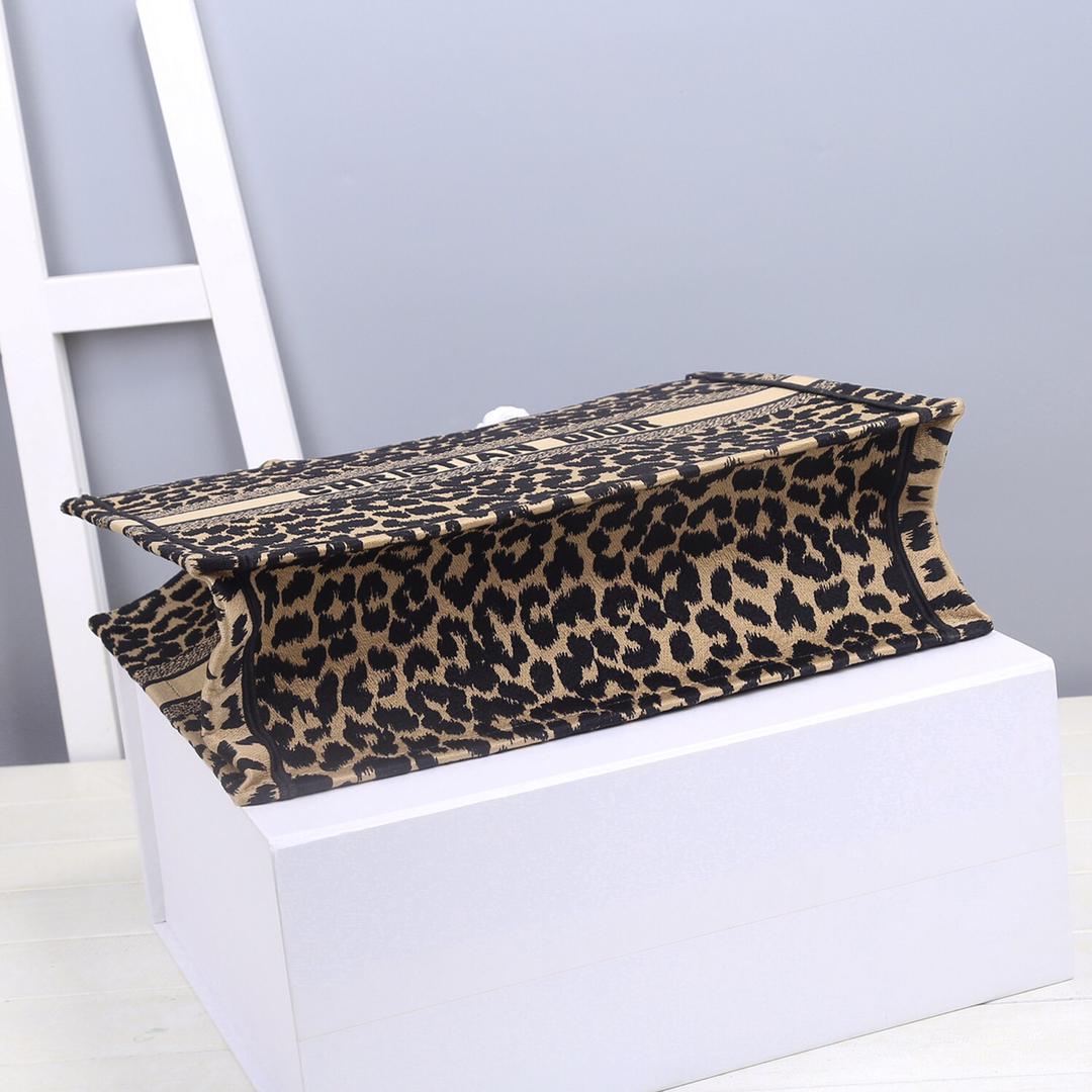 [TOP] Christian Dior Book Tote Bag Large 41.5cm - Leopard