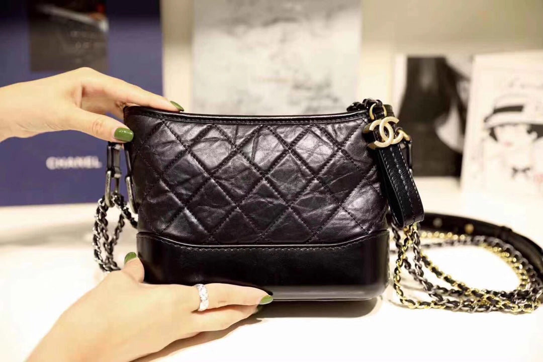 [TOP] CHANEL Gabrielle Bag Quilted Small 20cm - Black