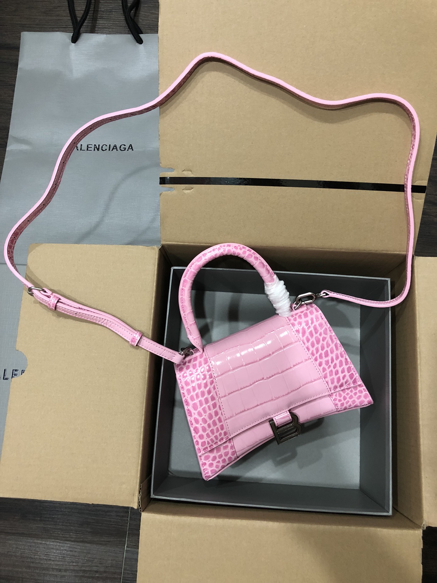 [TOP] BALENCIAGA Crocodile-Print Hourglass Bag 19/23cm - Pink