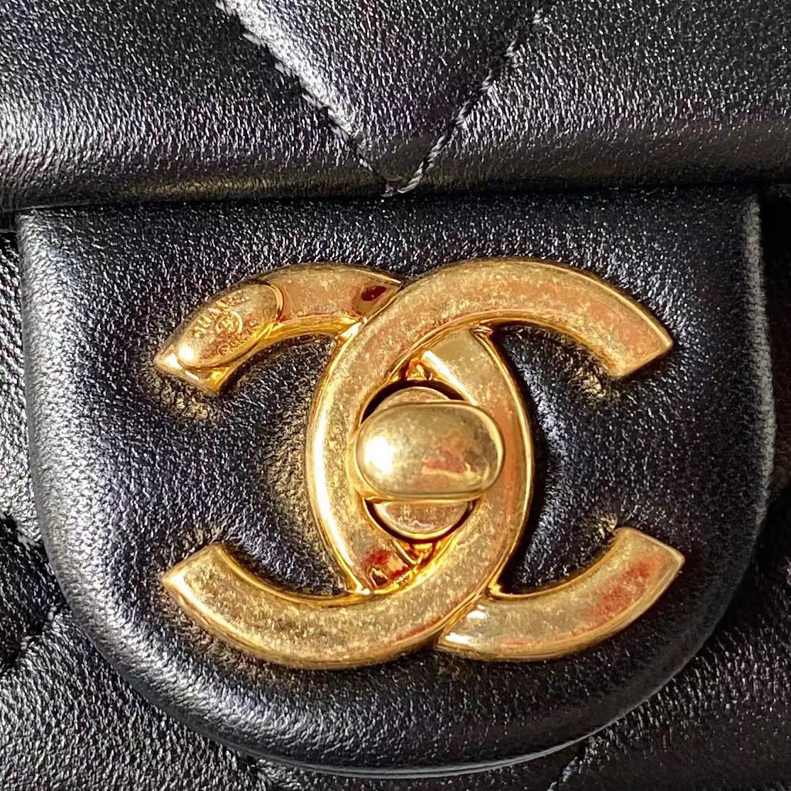 [TOP] CHANEL Classic CF Lambskin - Medium 20cm - GHW - 4 colours