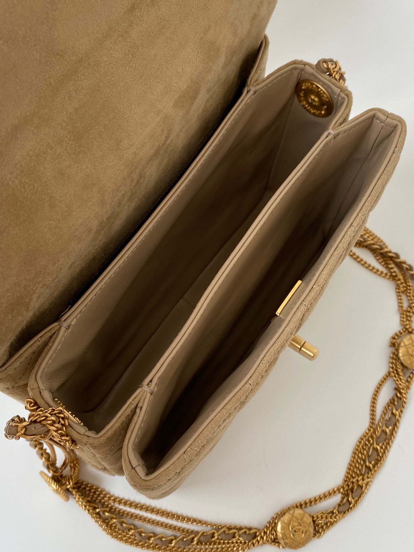 [TOP] CHANEL 19 Bag Coin Chain Small 26CM - Tan