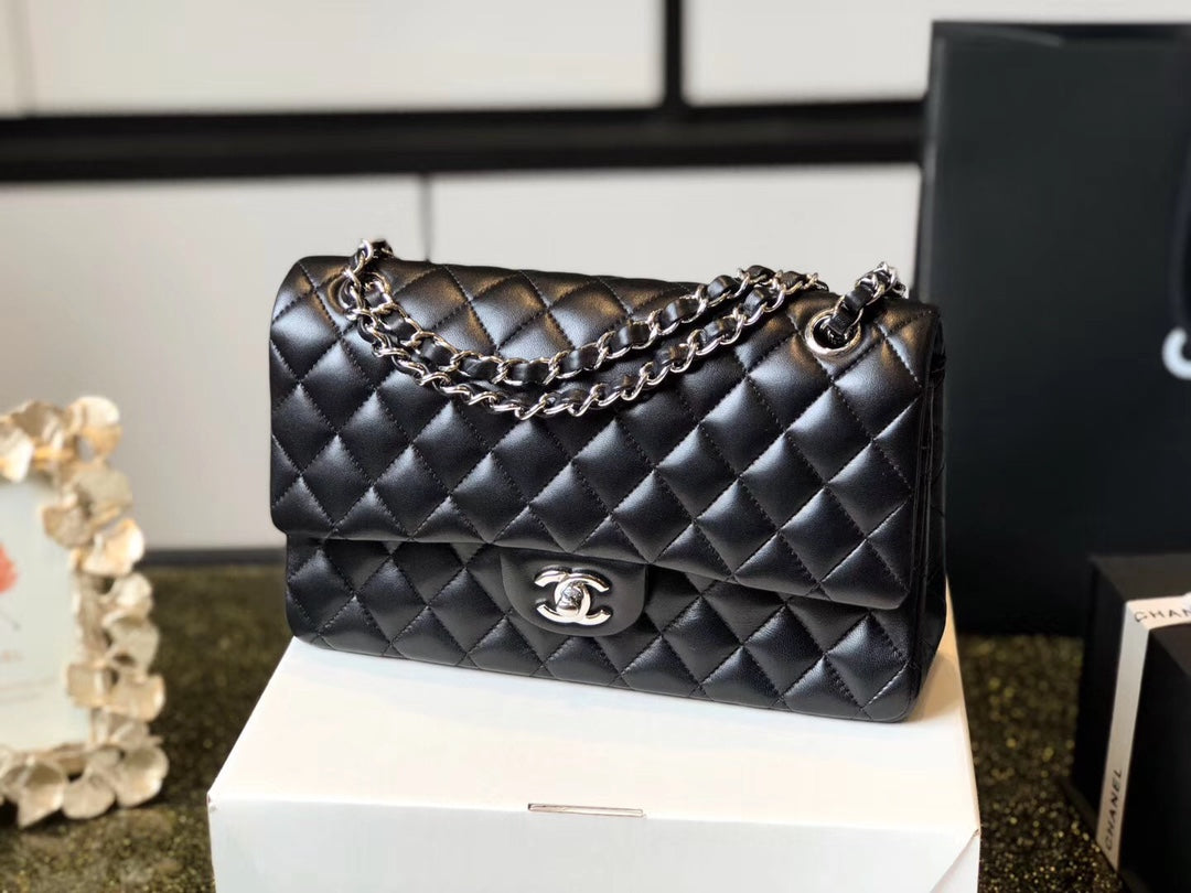 [TOP] CHANEL Classic Flap Bag Lambskin Medium 25.5cm – Black w SHW
