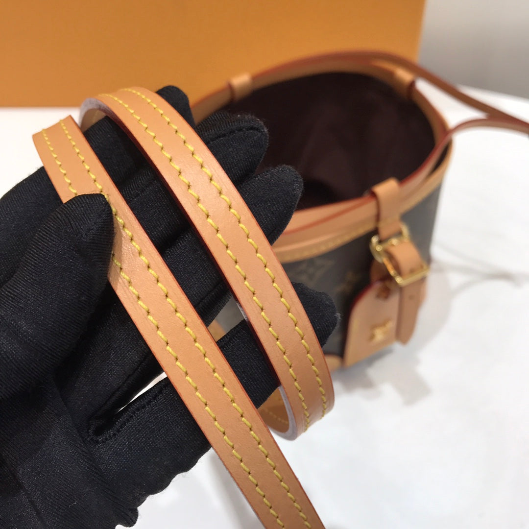 [TOP] Louis Vuitton LV  Noé Purse Monogram 11.5x12x11.5cm-Brown