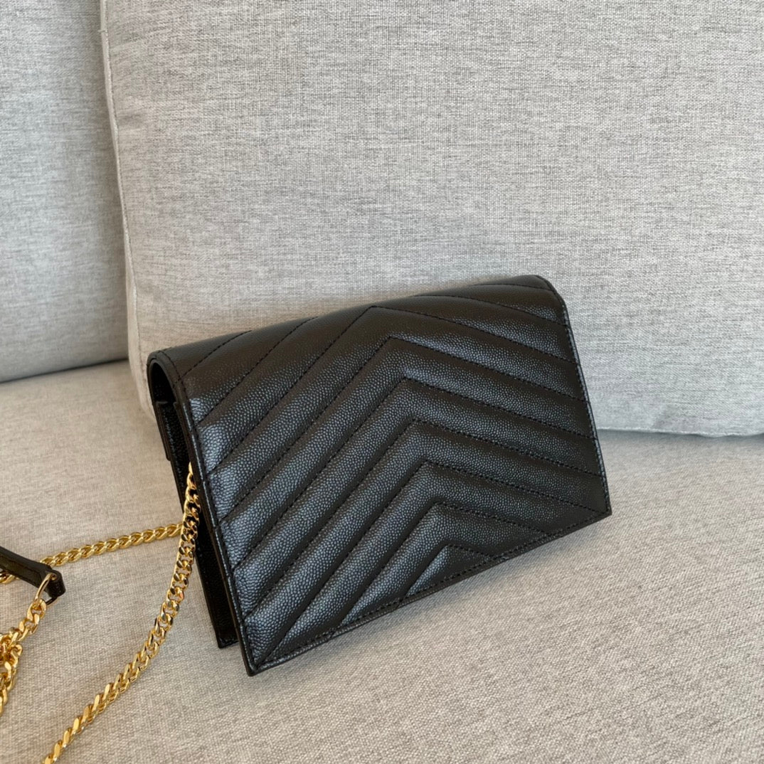 [TOP] Yves Saint Laurent YSL Envelope WOC Bag 19cm - Black