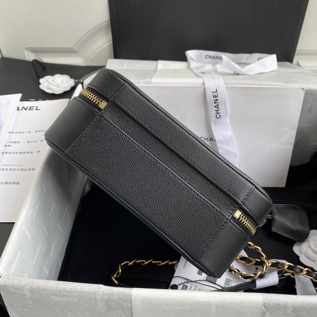 [TOP] CHANEL Vanity Case Bag Small - Black & GHW
