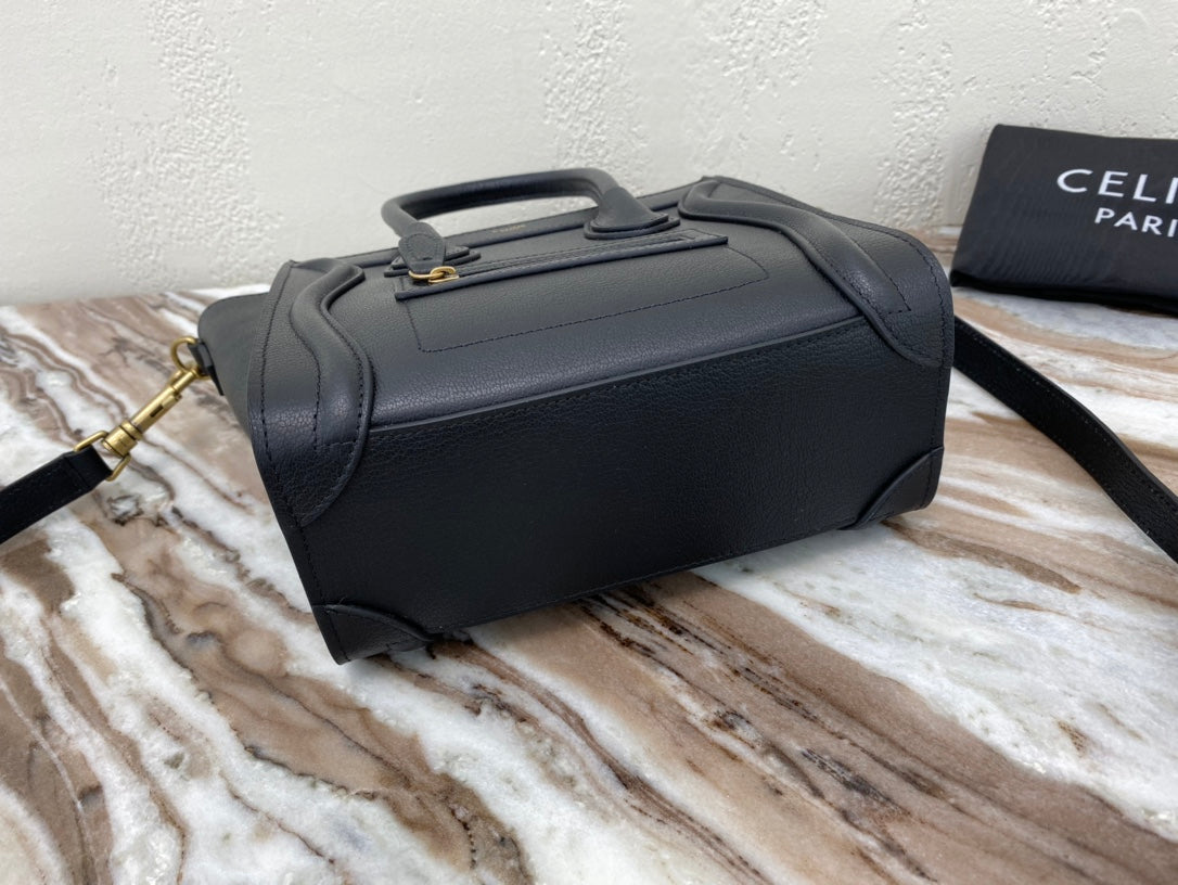 [TOP] CELINE Nano Luggage Grainy Bag 20x20x10cm - Black w GHW