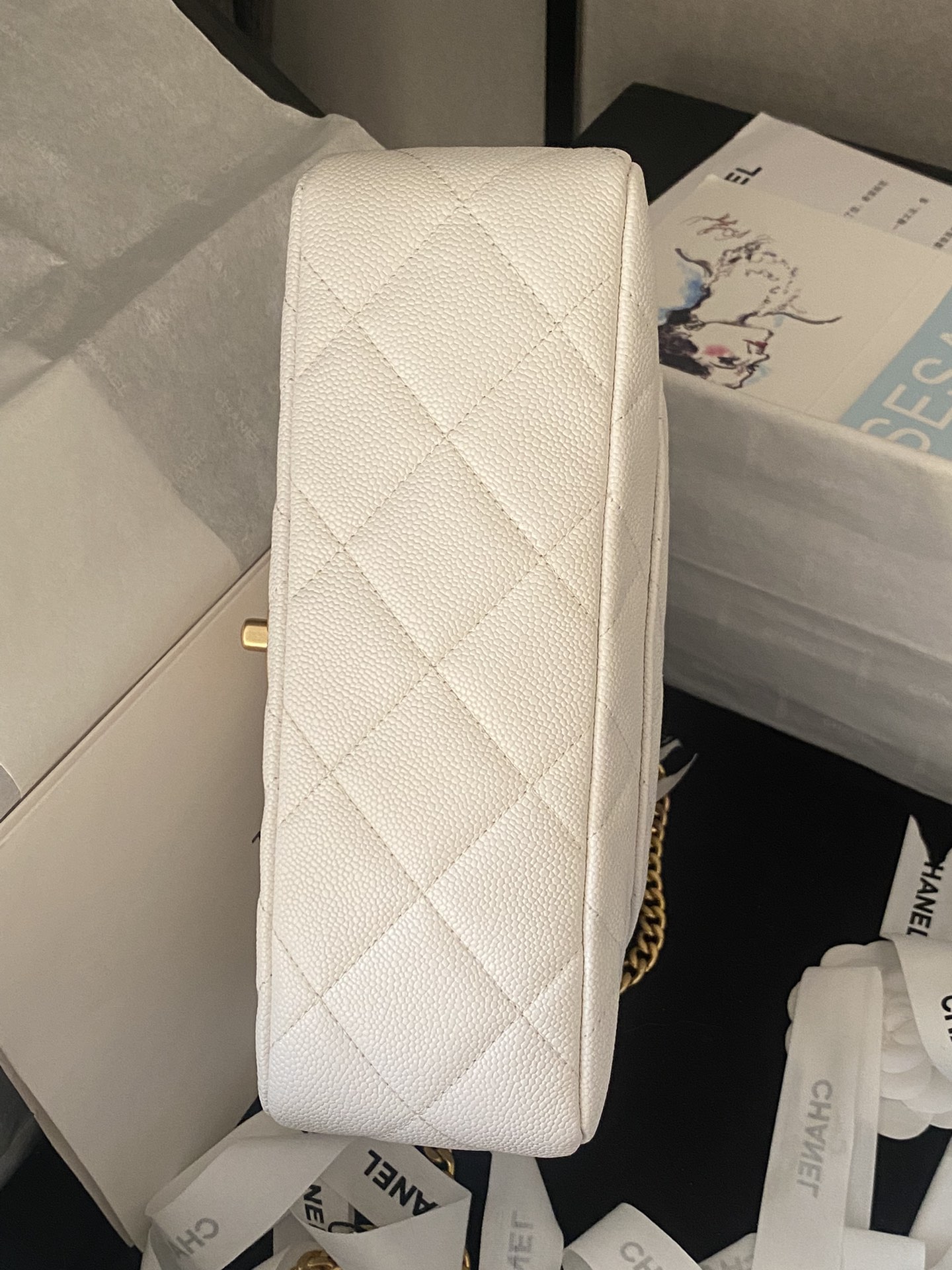 [TOP] CHANEL Classic Flap Bag 12X19x8cm/14X20x8cm/19X24x9cm - GHW - White