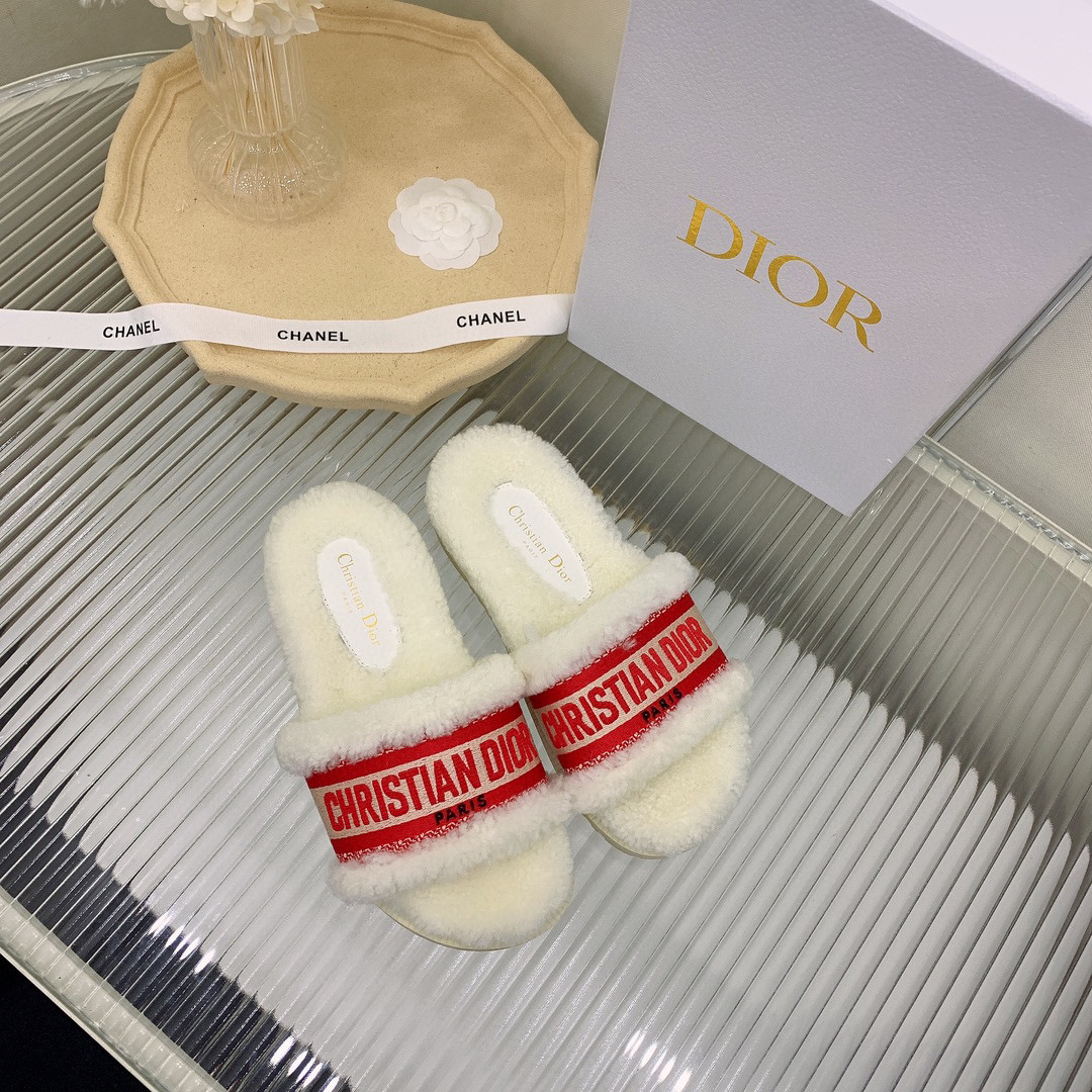 [TOP] Christian Dior D-Way Slide Embroidered Cotton and Shearling - 20 Colours