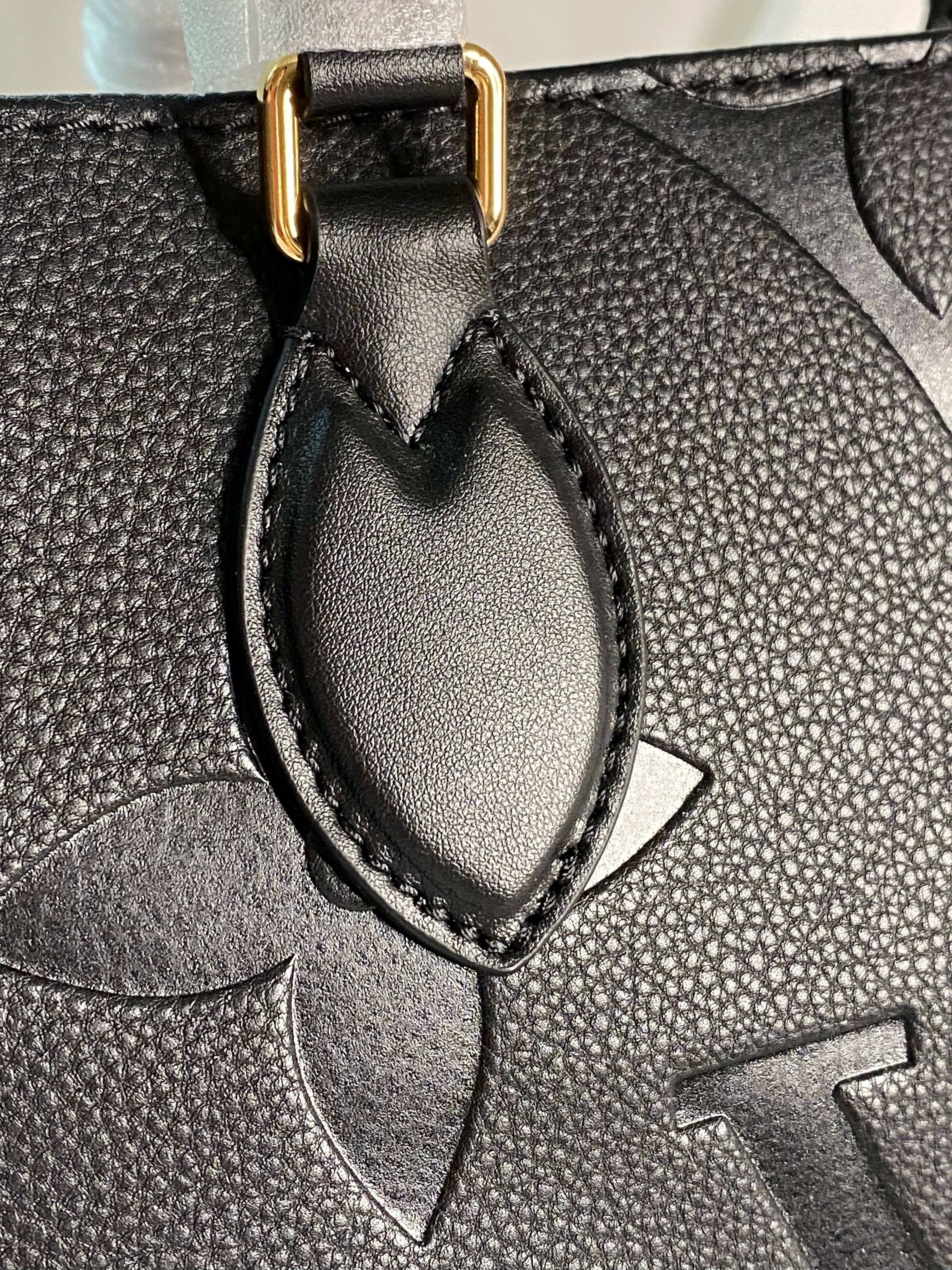 [TOP] Louis Vuitton LV £V On The Go Empreinte MM - Black