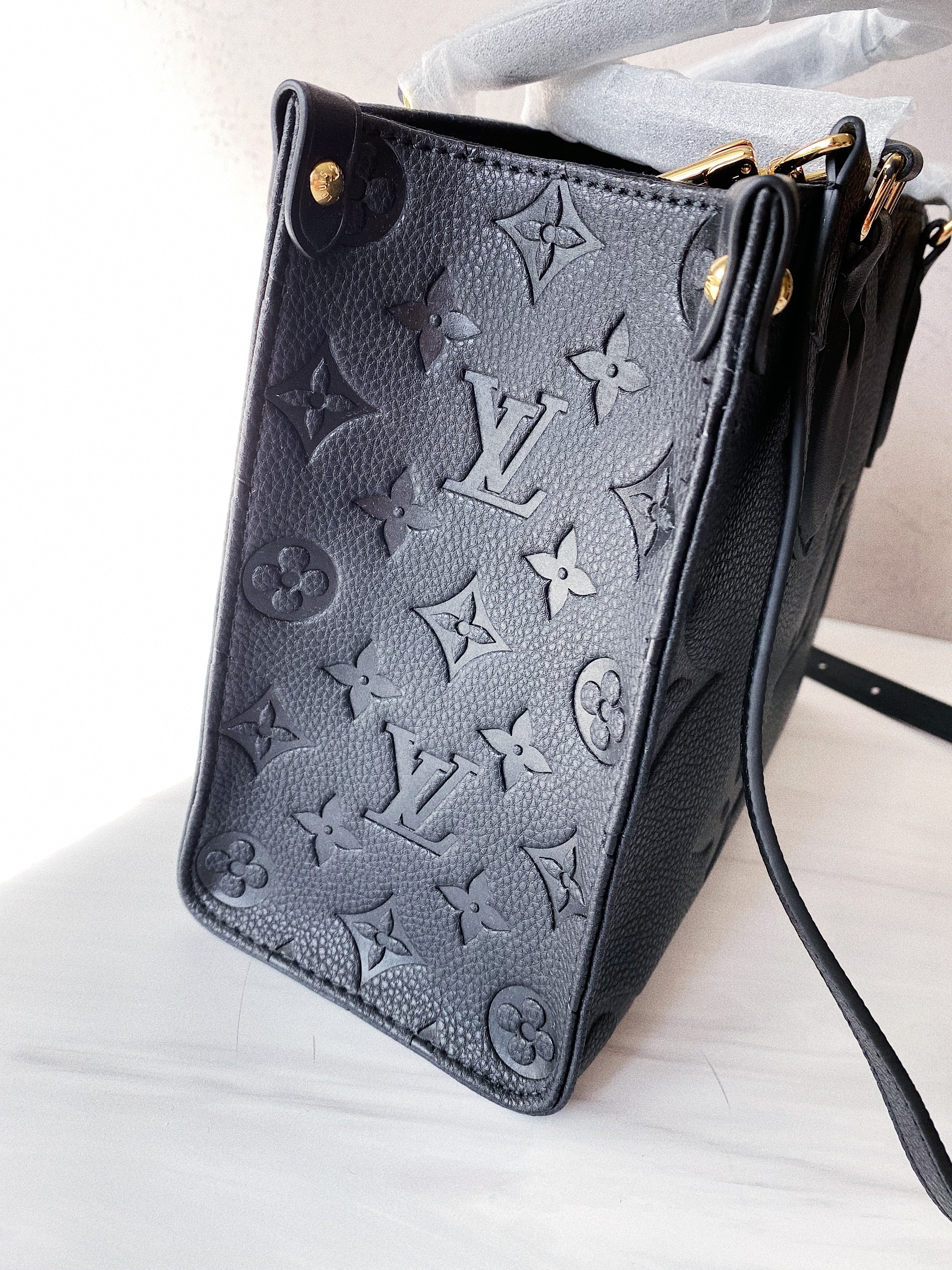 [TOP] Louis Vuitton LV On The Go Empreinte PM 25X19X11.5cm- Black