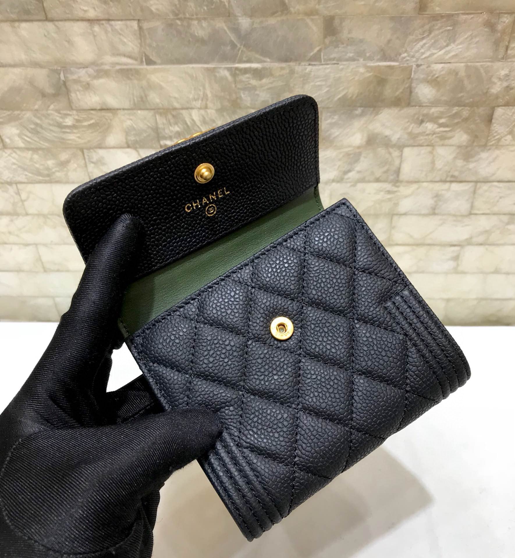 [TOP] CHANEL Boy Tri-Fold Wallet - Black