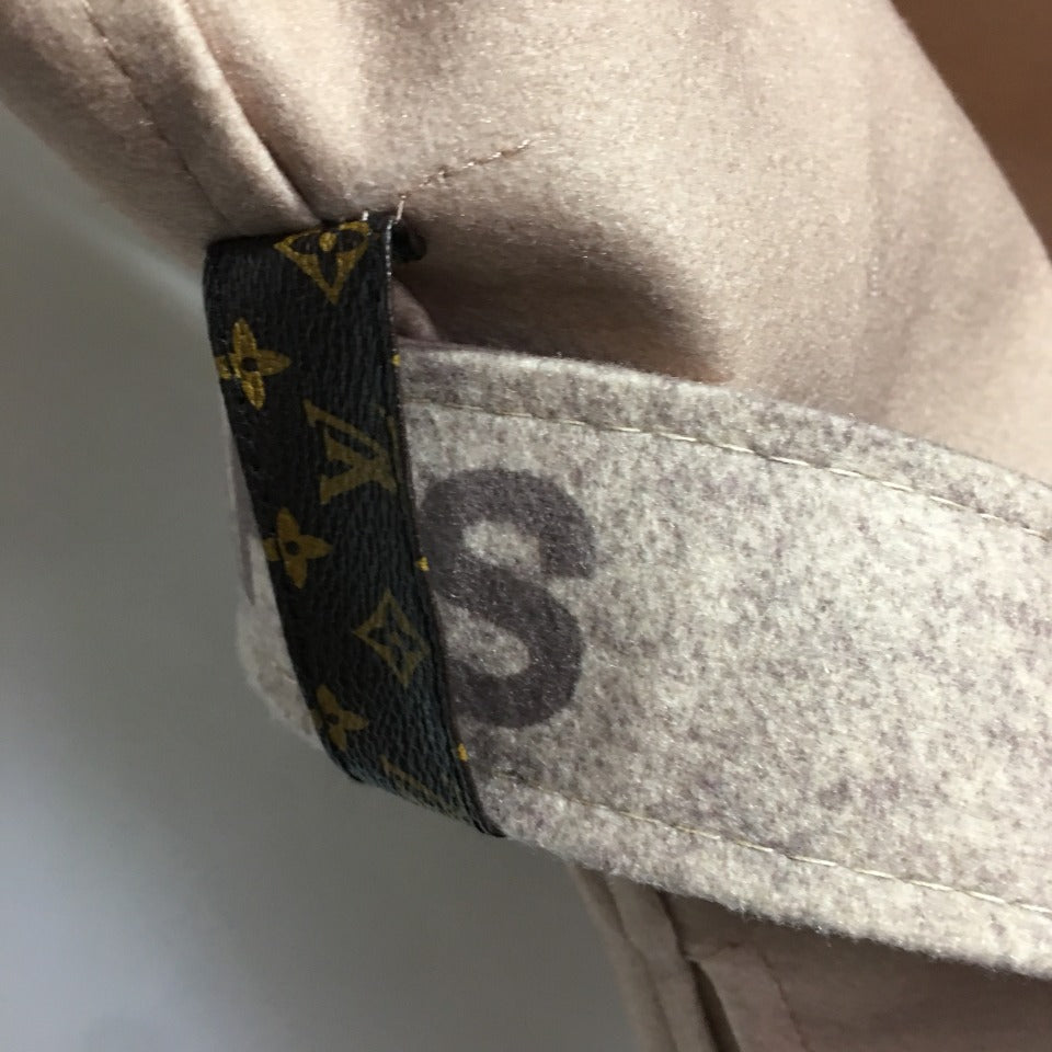 [TOP] Louis Vuitton LV L*V Belted Short Wrap Coat - Beige