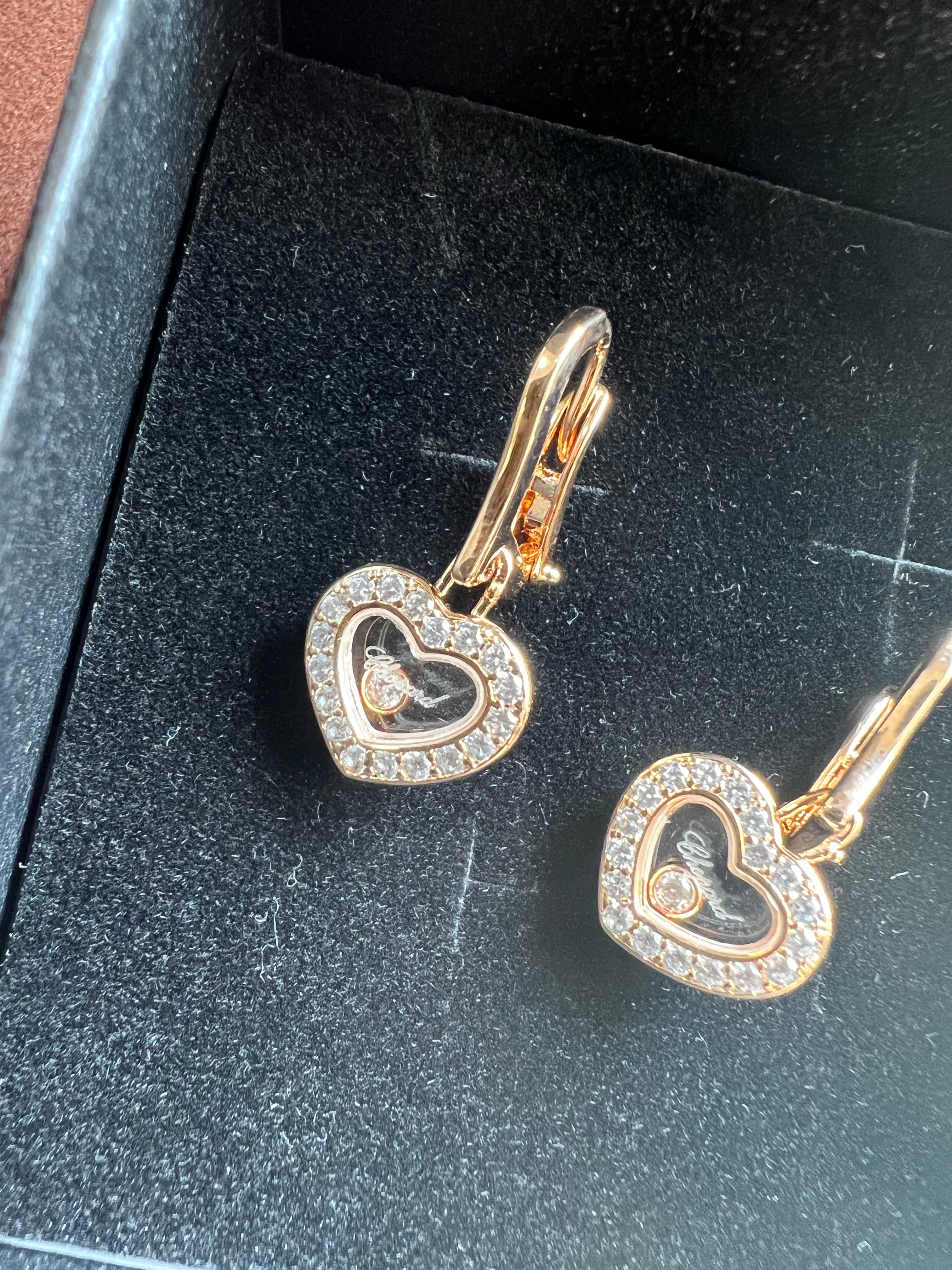 [TOP] Ch0pard Heart Dangle Earrings w Stones - Gold