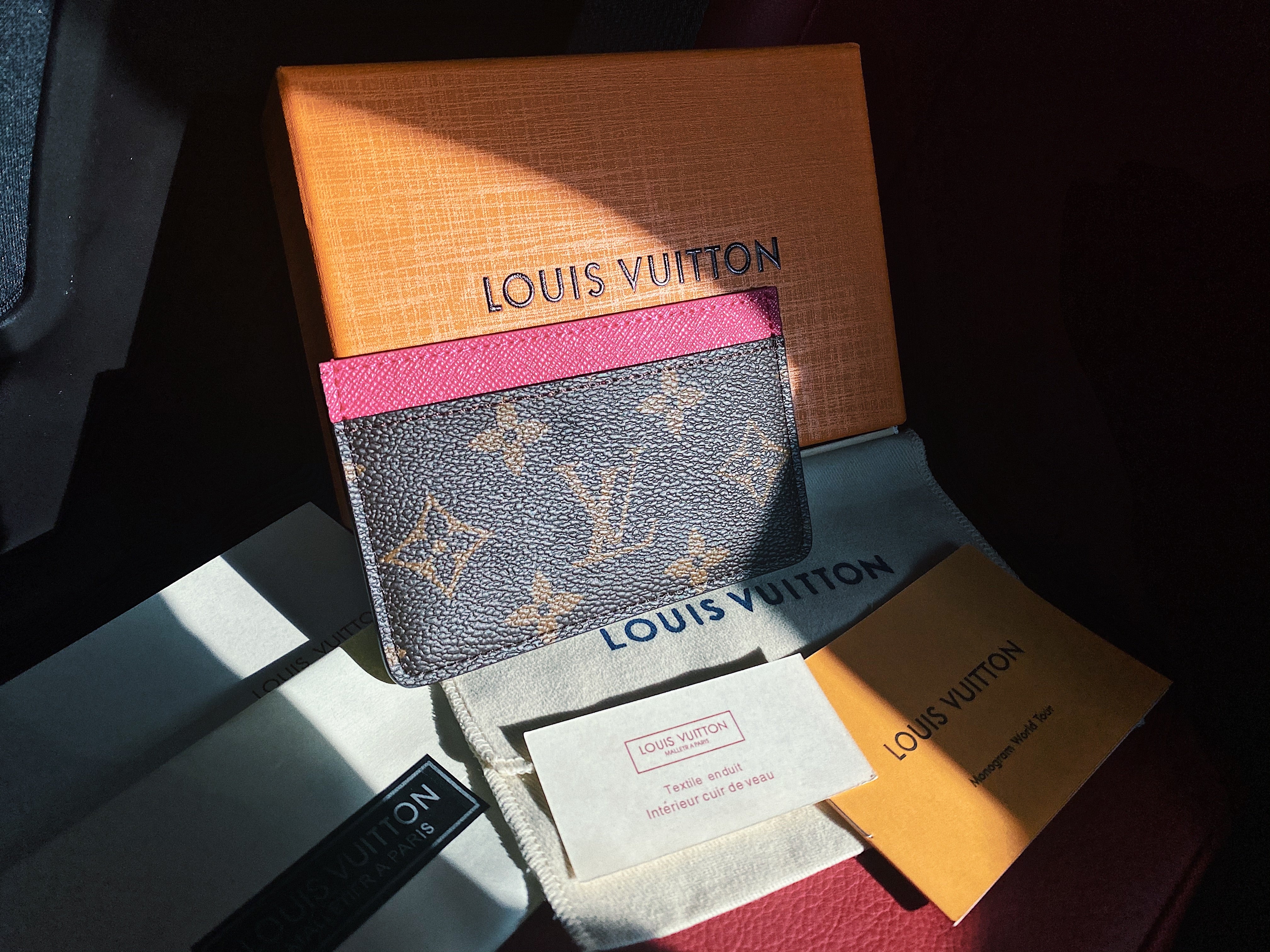 [TOP] Louis Vuitton LV LV Card Holder