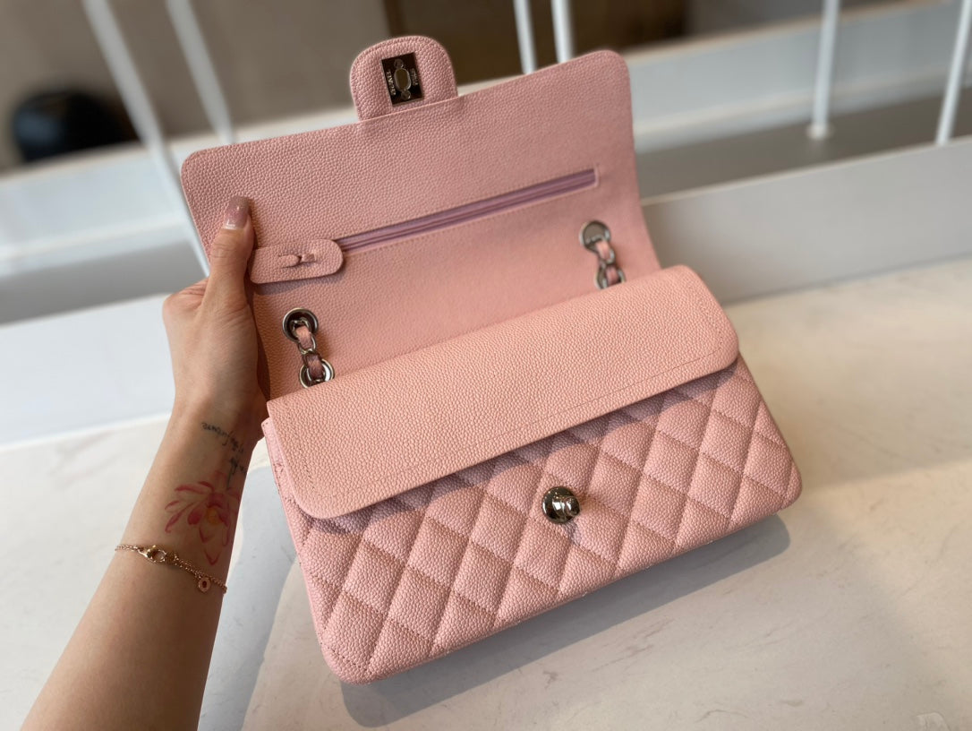 [TOP] CHANEL Classic Flap Bag Caviar Medium 25.5cm – 2 Colors