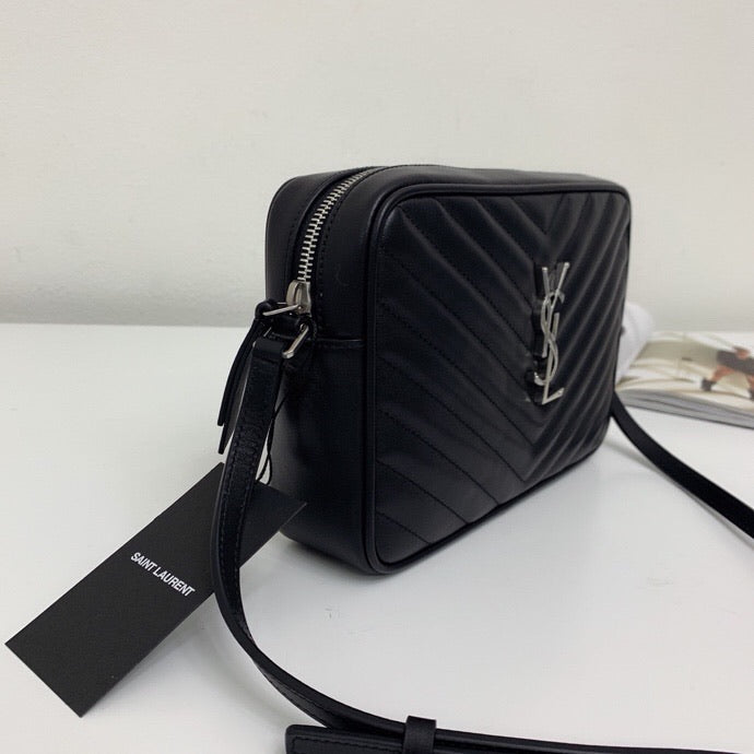 [TOP] Yves Saint Laurent YSL YSL LouLou Camera Bag - Black w SHW