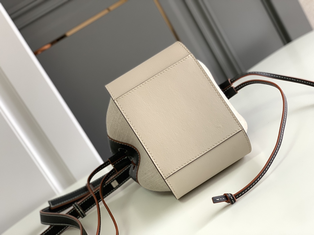 [TOP] LOEWE Calfskin Hammock Bag 19*11*17cm - Black White