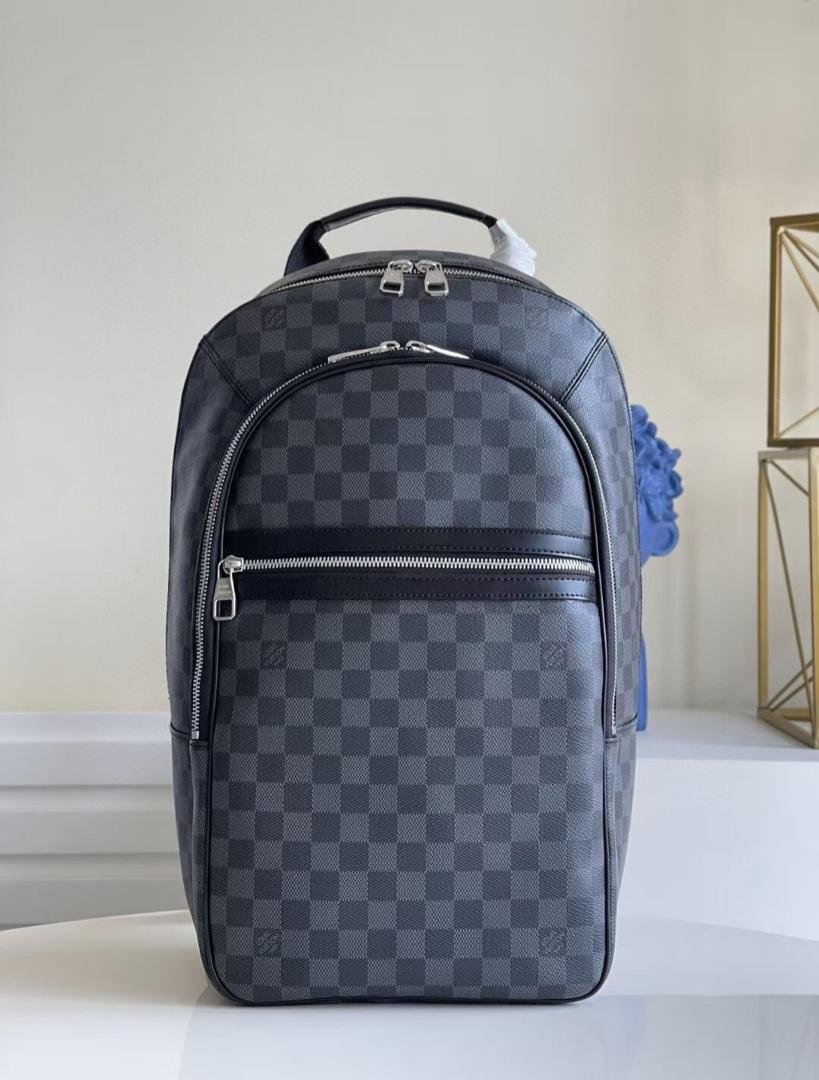 [TOP] Louis Vuitton LV Michael Backpack 28.0 x 45.0 x 18.0 cm- Black