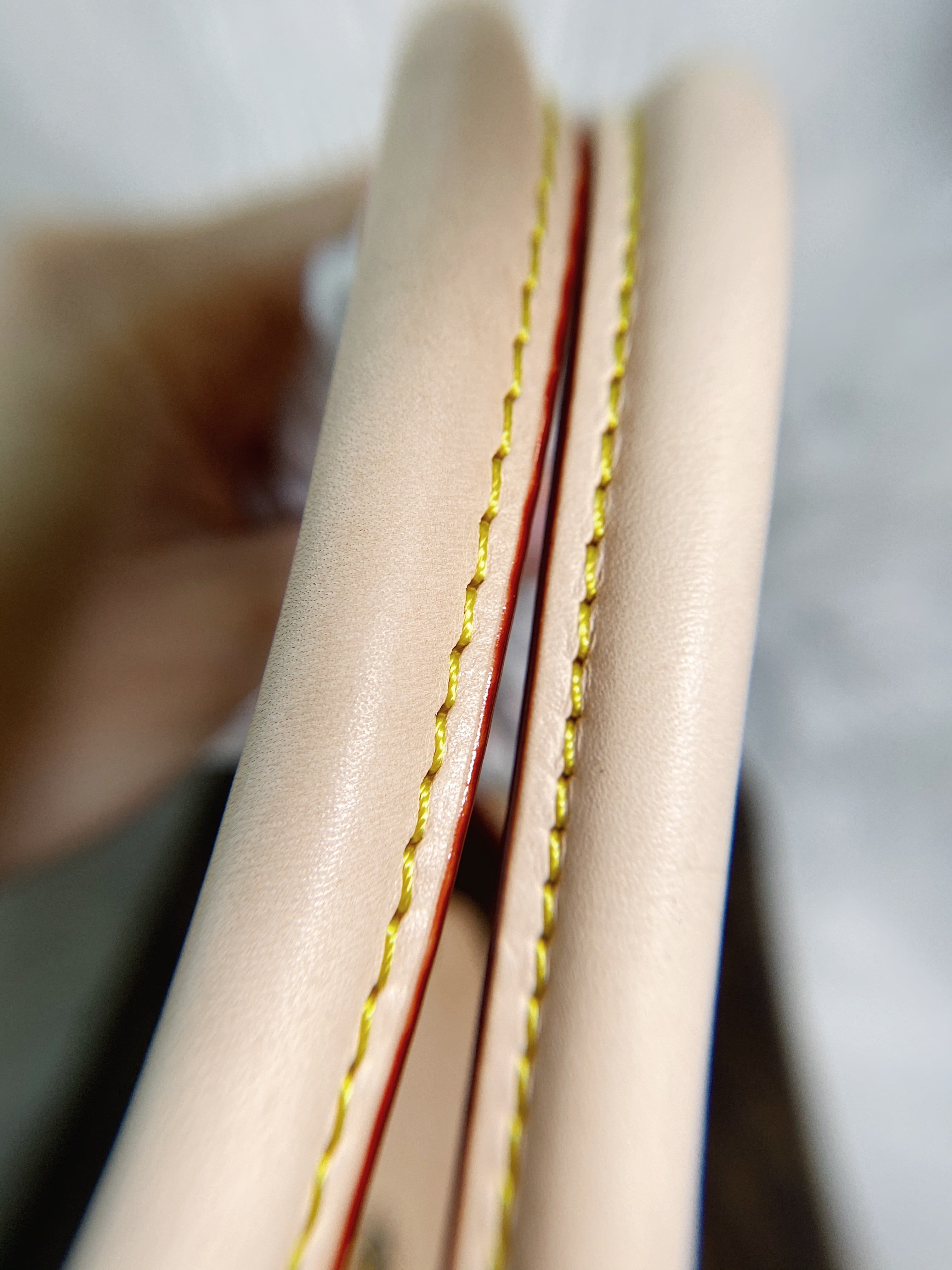 [TOP] Louis Vuitton LV  Monogram Canvas Turenne MM 29×16 ×31 cm