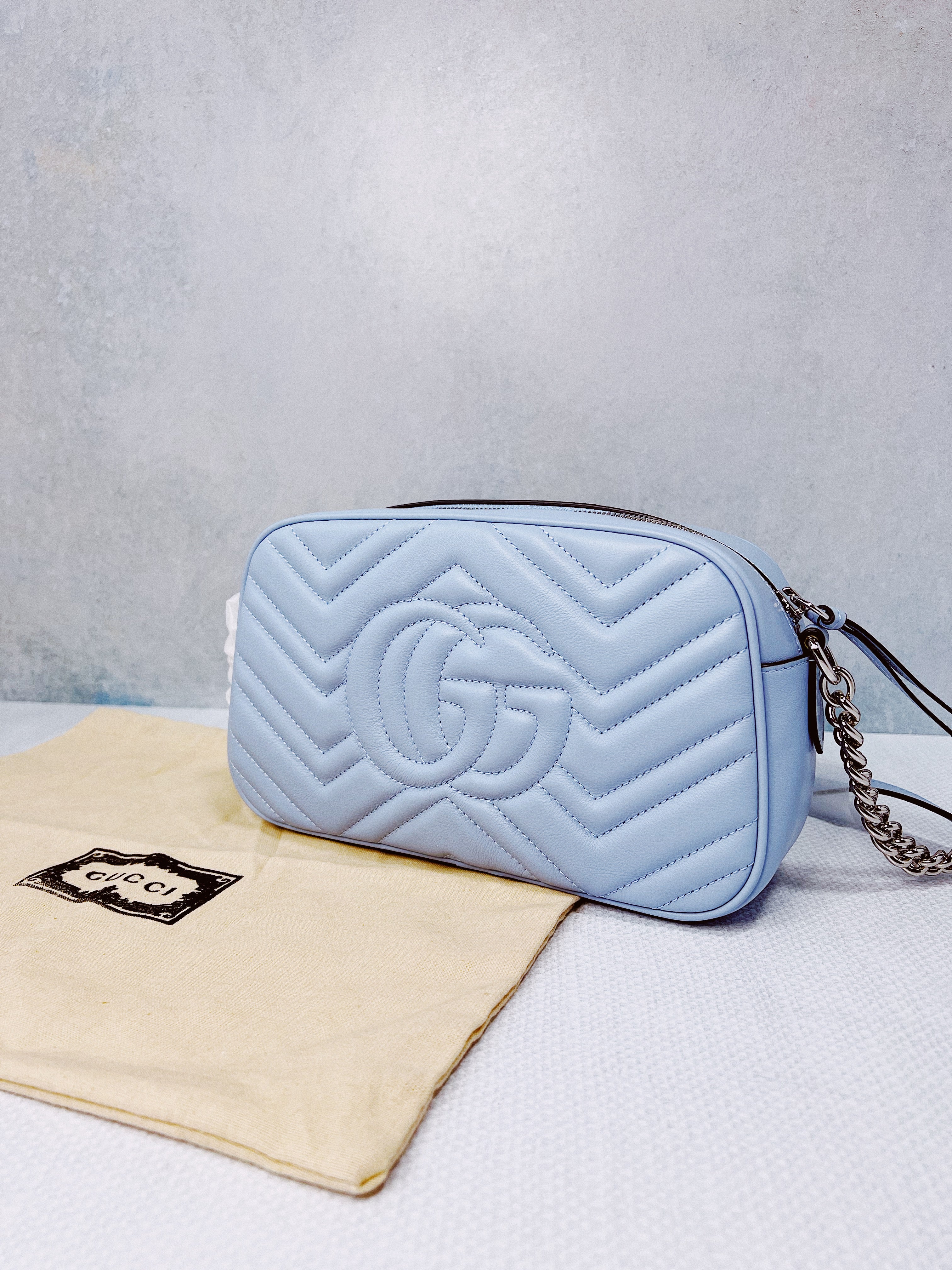 [TOP] GUCCI GG Marmont Bag Matelasse Small - Light Blue & SHW