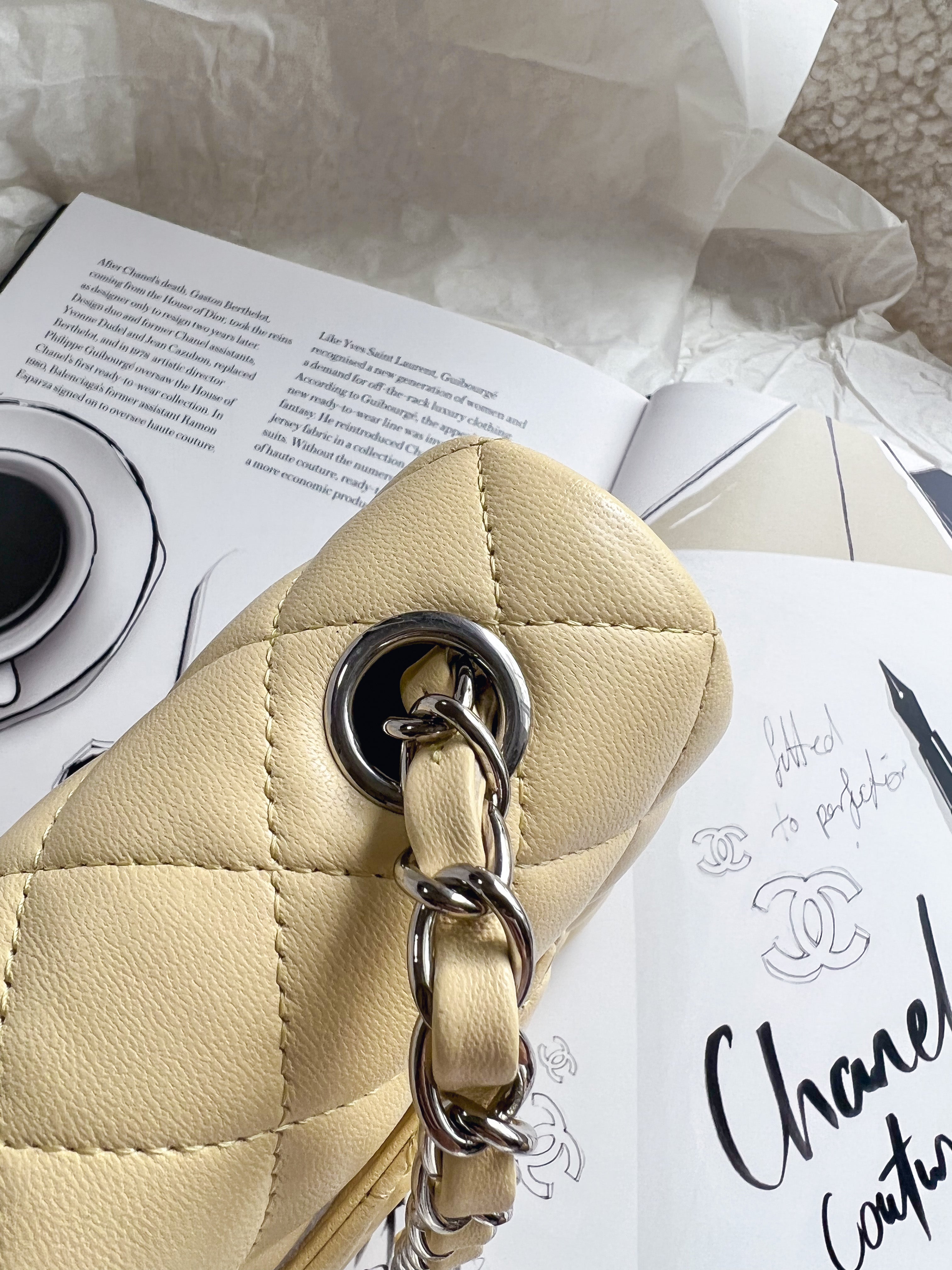 [TOP] CHANEL Classic Flap Bag Lambskin New Mini  13.5*17*8CM - Light Yellow & SHW
