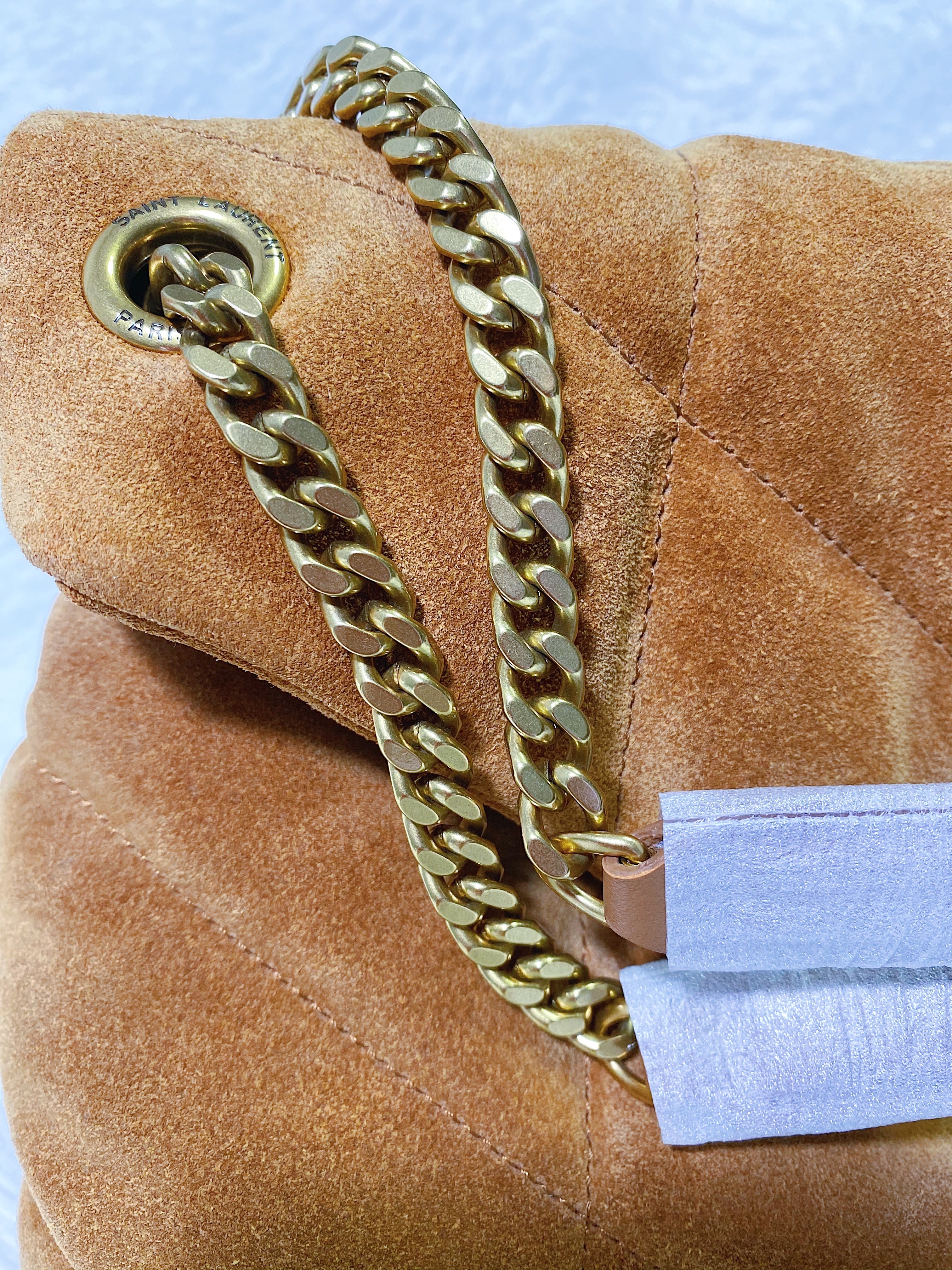 [TOP] Yves Saint Laurent YSL Loulou Puffer Small Suede - Tan
