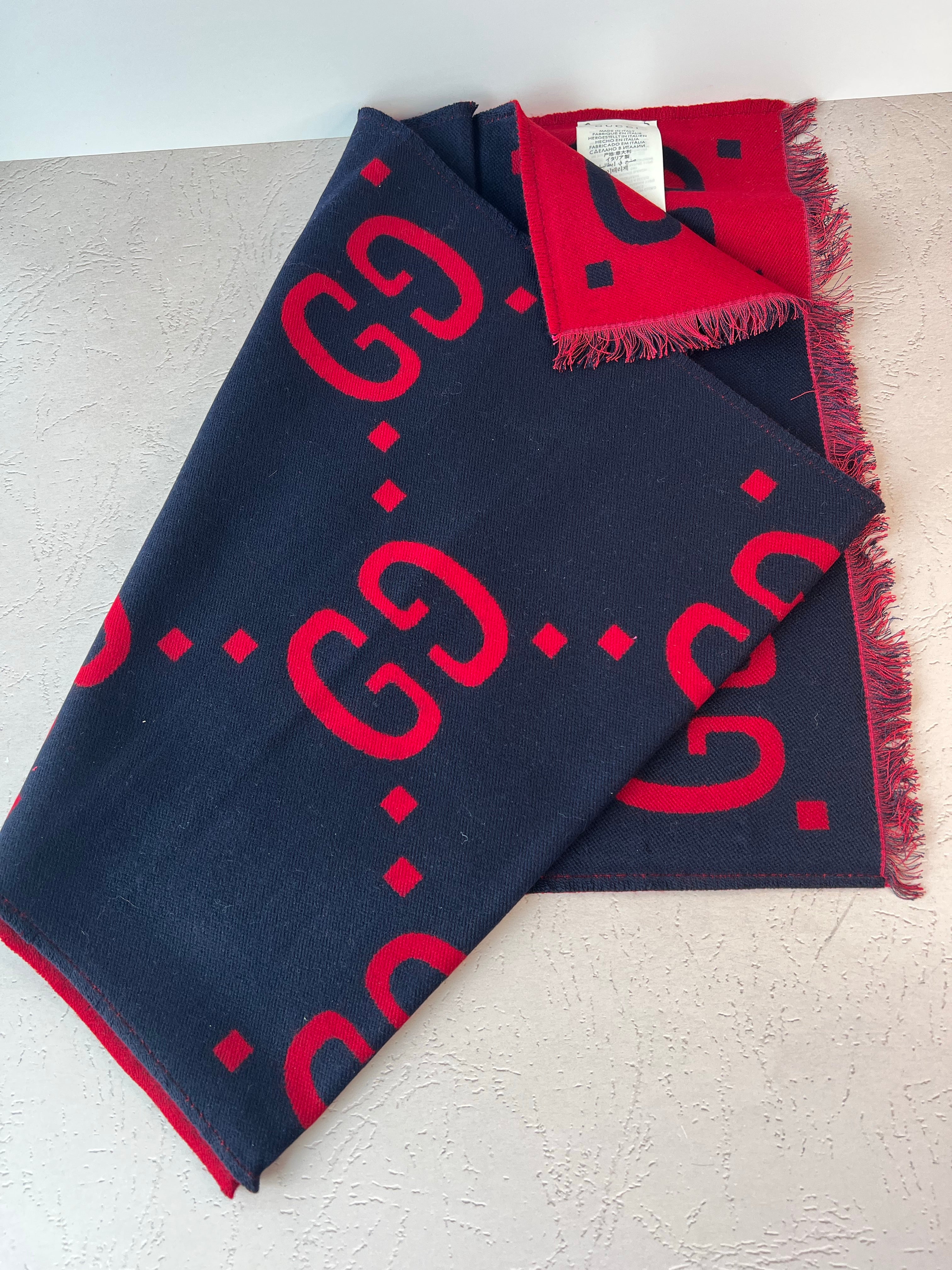 [TOP] GUCCI 2 Tones Scarf - Red + Blue