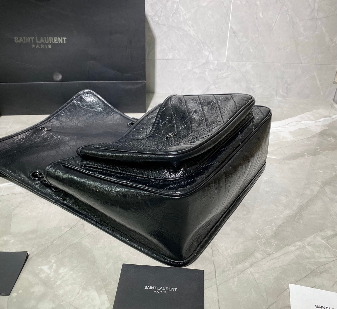 [TOP] Yves Saint Laurent YSL Nikki Large Wrinkle Bag 32cm - Black