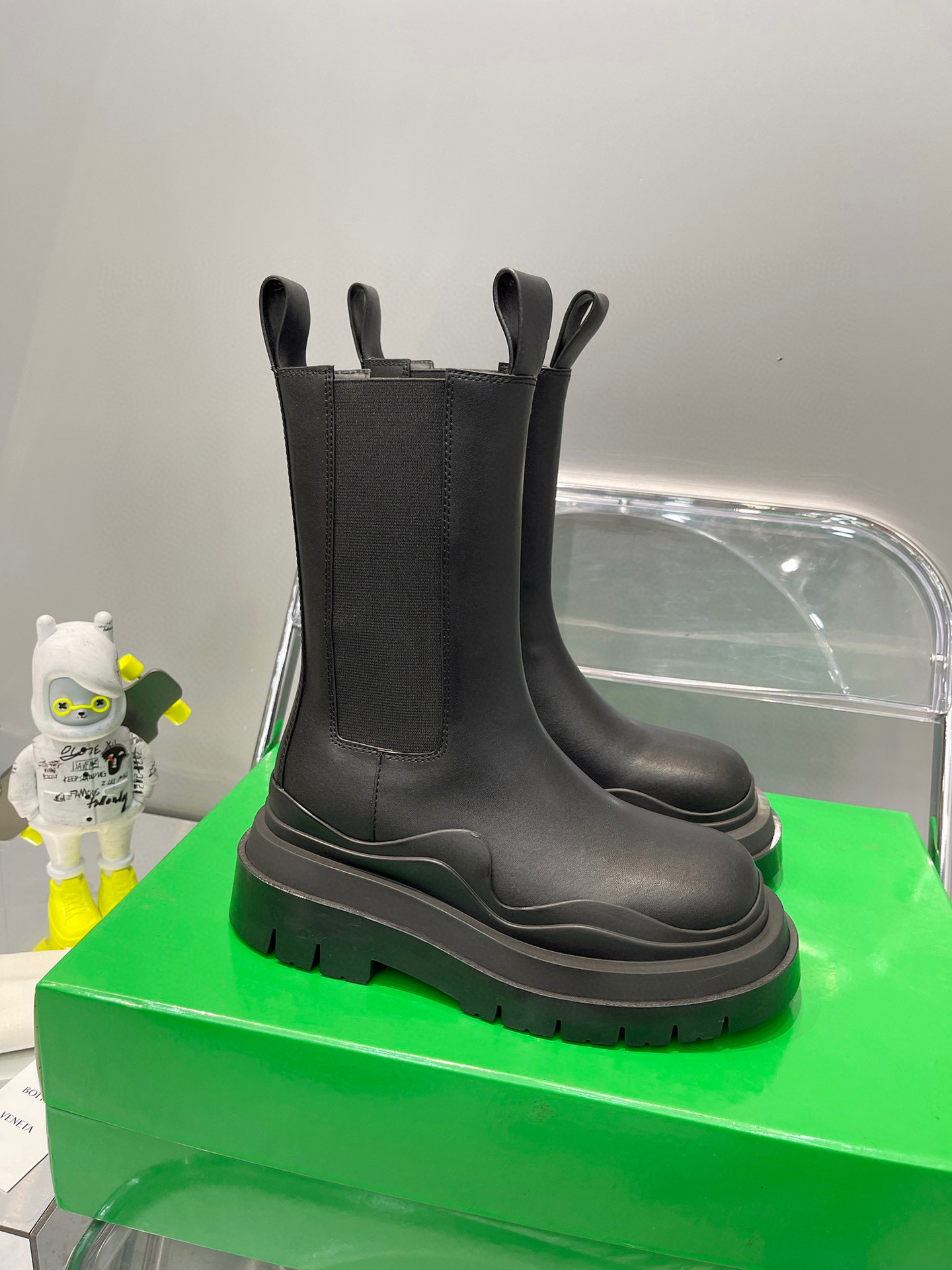 [TOP] Bottega Veneta BV Tire Chelsea Boot - Six Colours