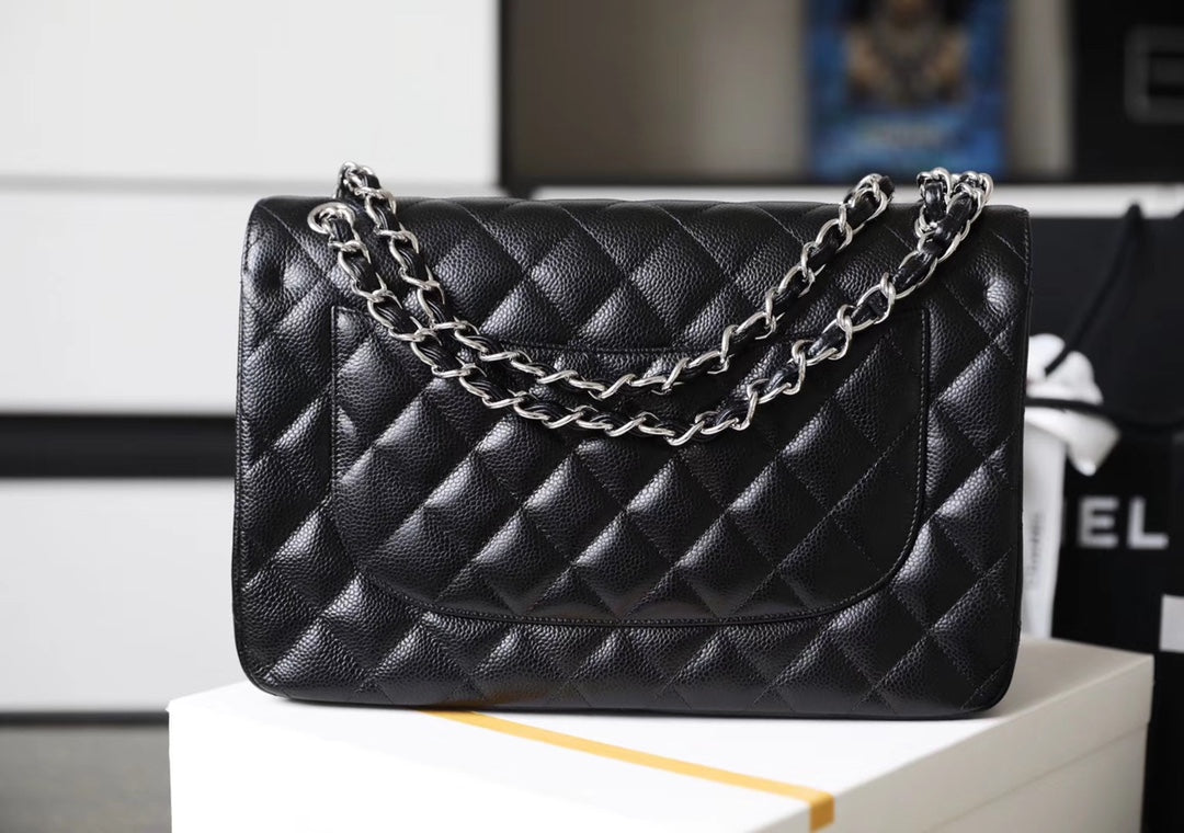 [TOP] CHANEL Classic Flap Bag Caviar Jumbo 30CM - Black & SHW