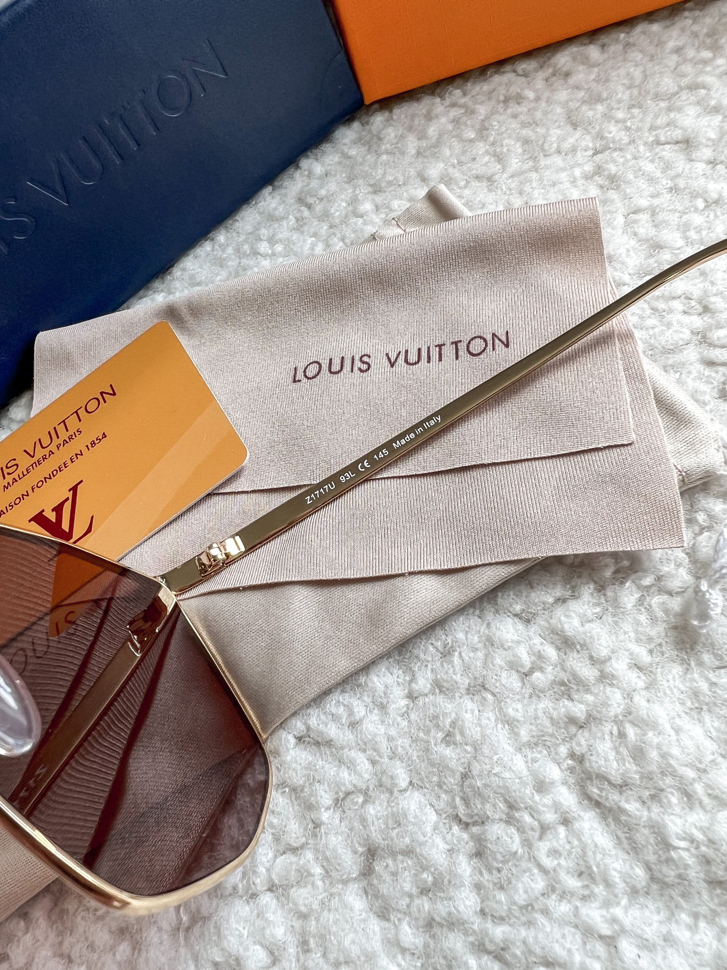 [TOP] Louis Vuitton LV L*V Golden Mask Sunglasses Gold Metal