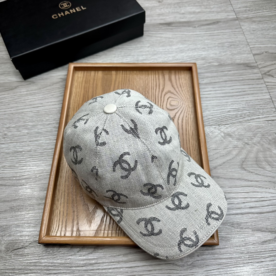 [TOP] CHANEL Baseball Cap - Gray
