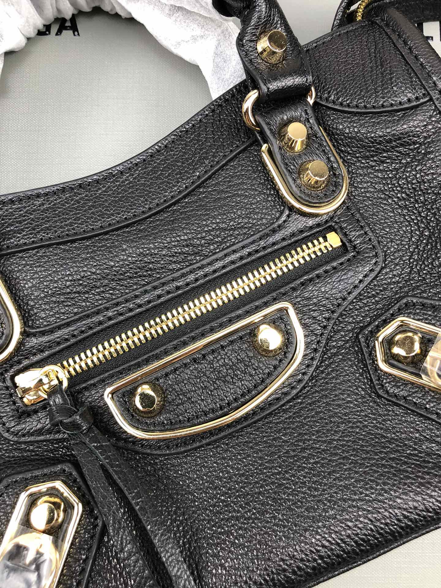 [TOP] BALENCIAGA Classic City Small Bag - Black