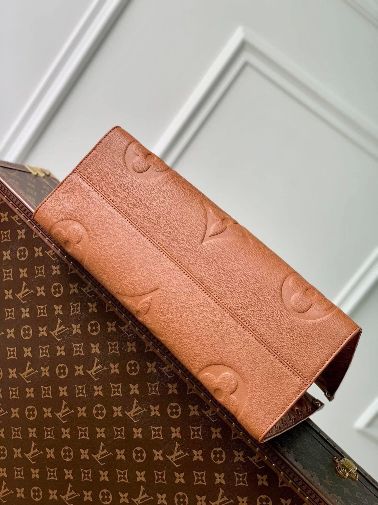 [TOP] Louis Vuitton LV On The Go Bag GM 41x34x19cm- Cognac