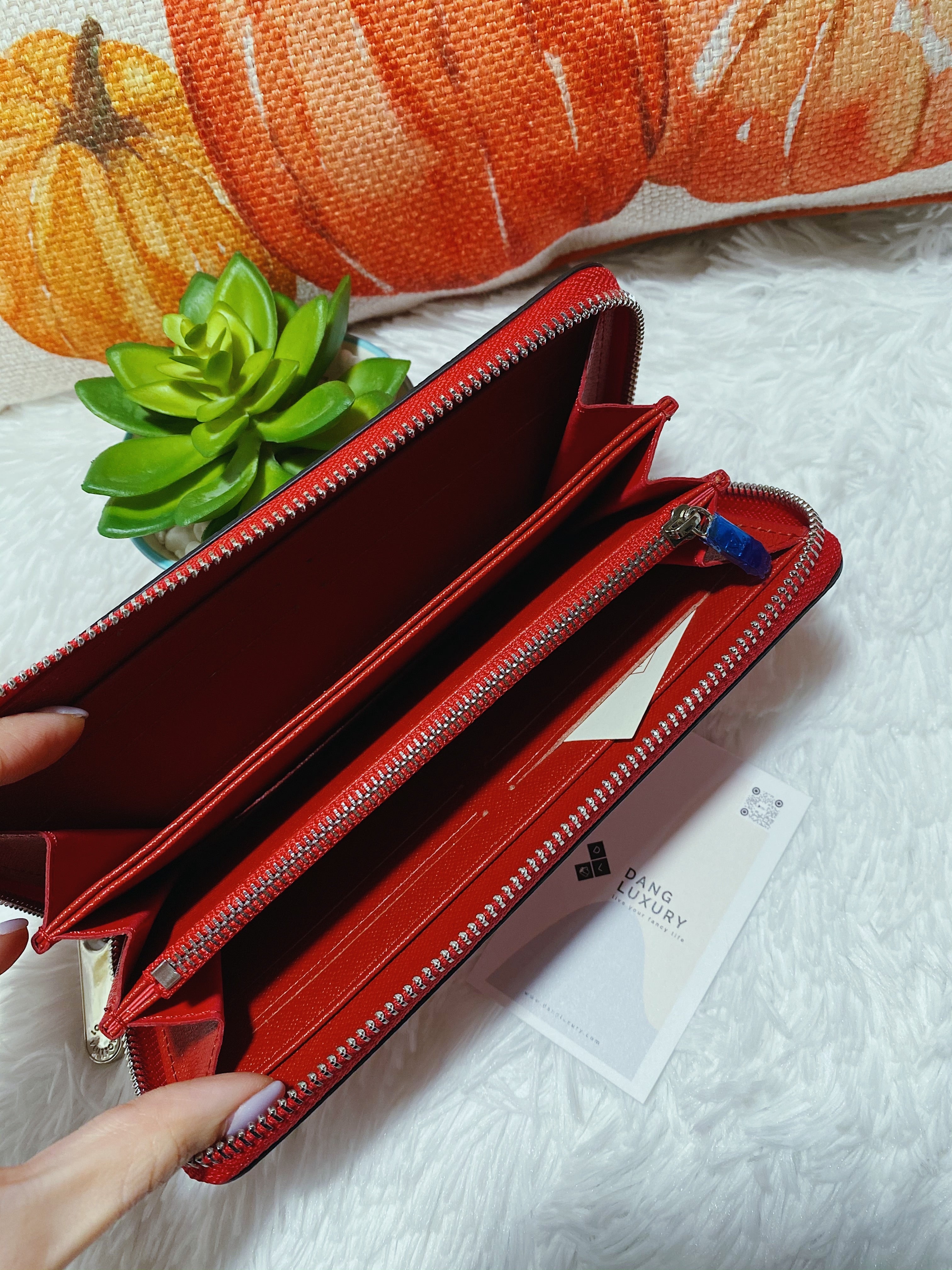 [TOP] Louis Vuitton LV LV Zippy Wallet LV Escale