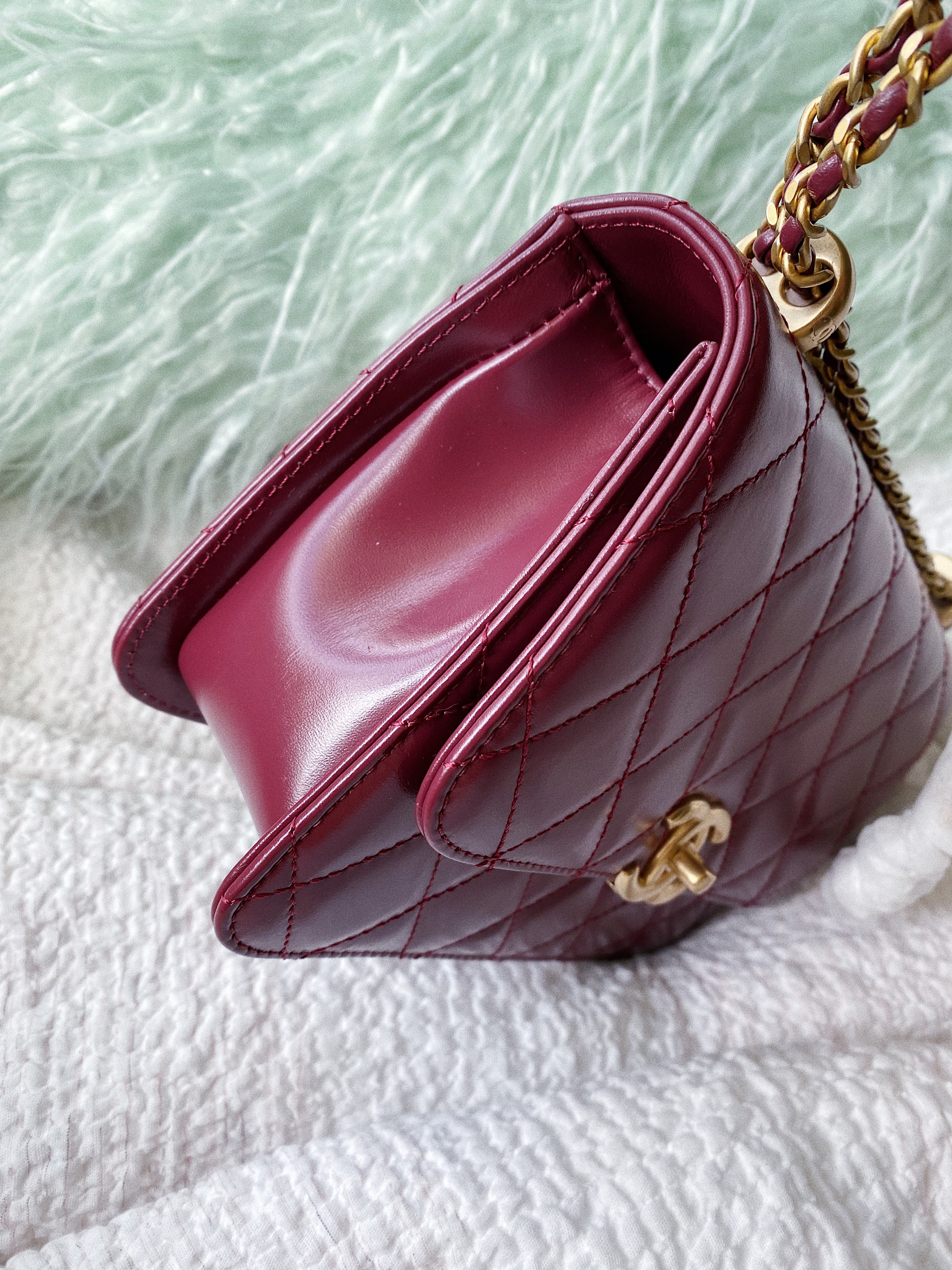 [TOP] CHANEL Perfect Fit Bag Calfskin - Burgundy